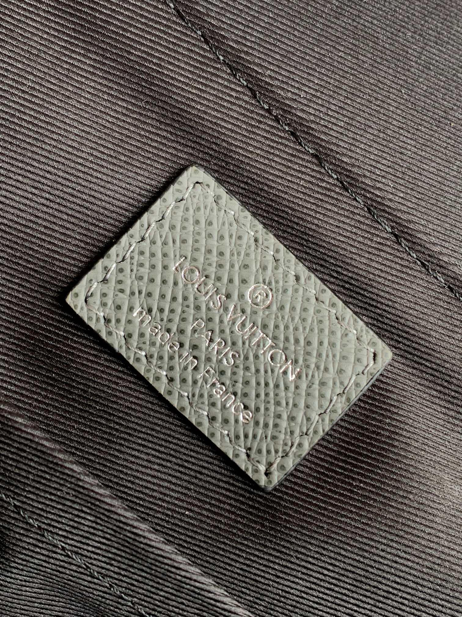 Louis Vuitton Louis Vuitton District PM Taiga 레플리카 9번 이미지 - Bag | 세미샵 레플리카 사이트