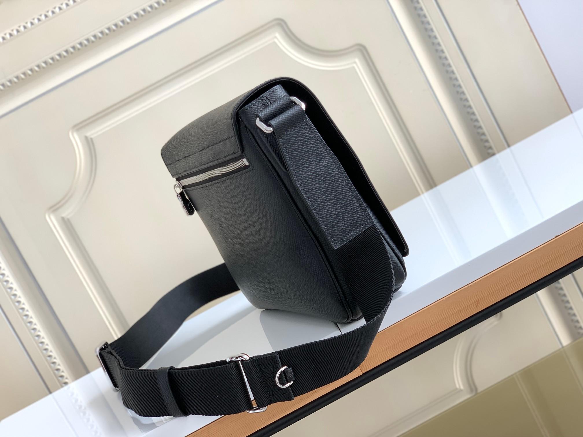 Louis Vuitton Louis Vuitton District PM Taiga 레플리카 12번 이미지 - Bag | 세미샵 레플리카 사이트