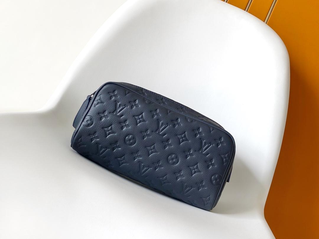 Louis Vuitton Dopp Kit - 상세 이미지