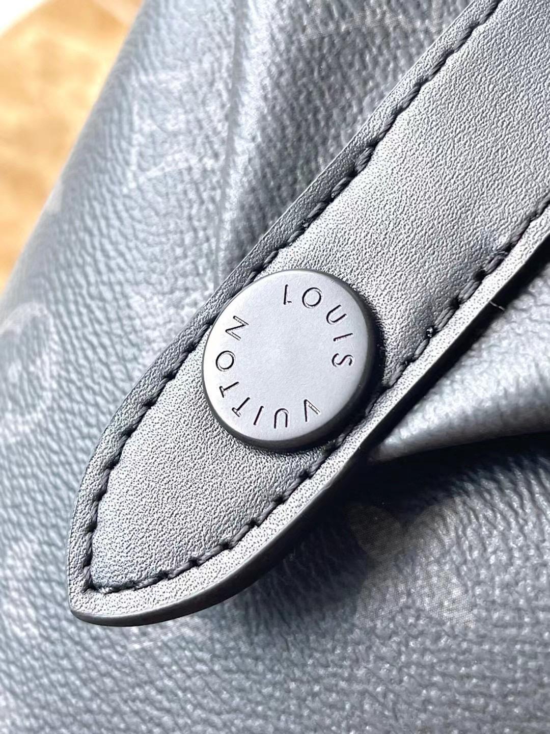 Louis Vuitton Louis Vuitton Envelope Pouch Monogram Eclipse 레플리카 5번 이미지 - Bag | 세미샵 레플리카 사이트