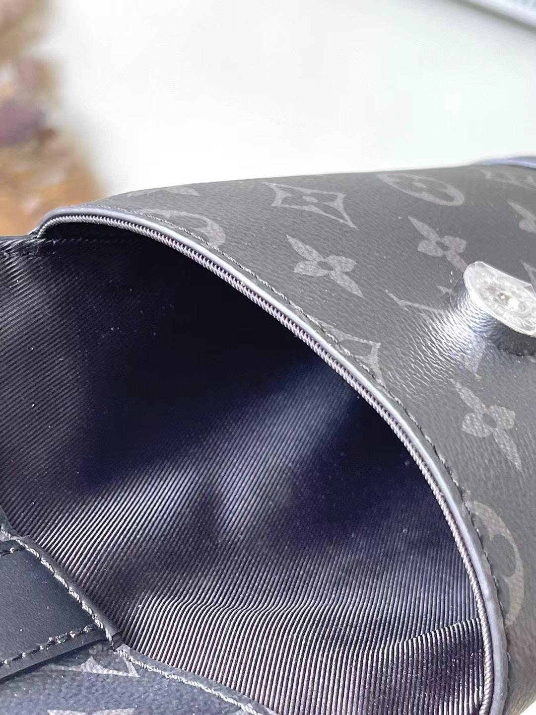 Louis Vuitton Louis Vuitton Envelope Pouch Monogram Eclipse 레플리카 8번 이미지 - Bag | 세미샵 레플리카 사이트