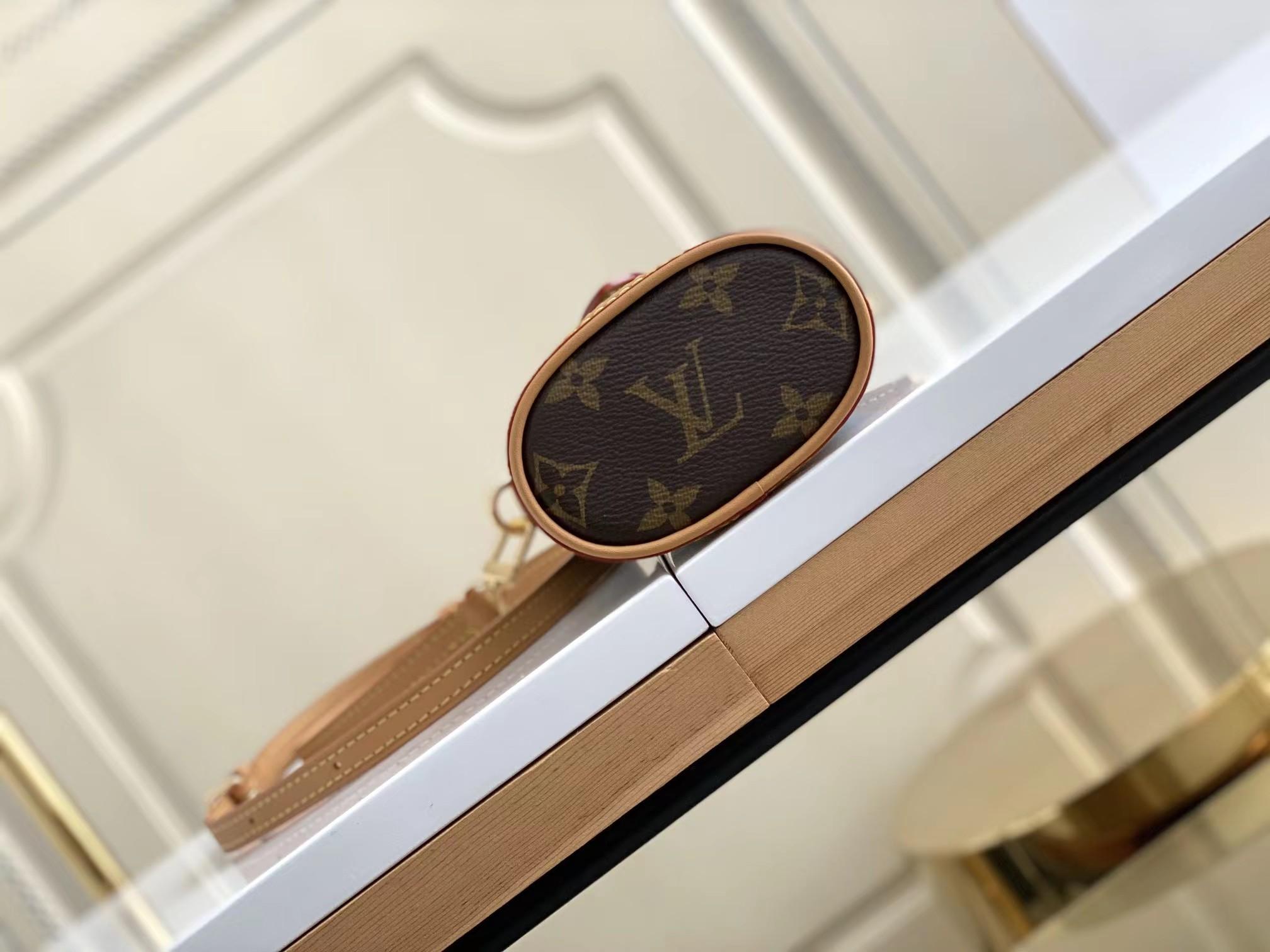 Louis Vuitton Louis Vuitton Fold Me Pouch Monogram 레플리카 4번 이미지 - Bag | 세미샵 레플리카 사이트