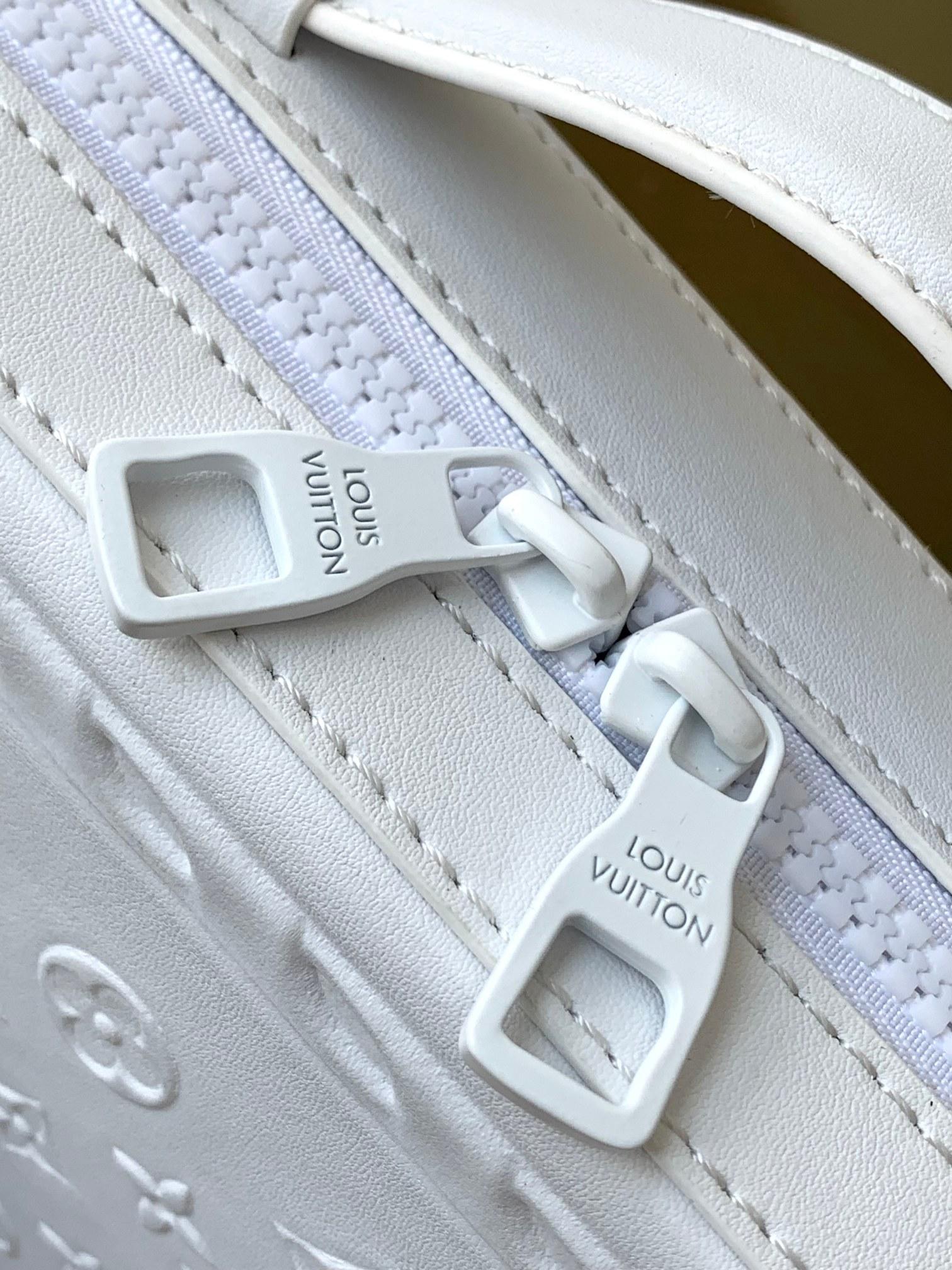 Louis Vuitton Louis Vuitton Handle Soft Trunk 레플리카 12번 이미지 - Bag | 세미샵 레플리카 사이트