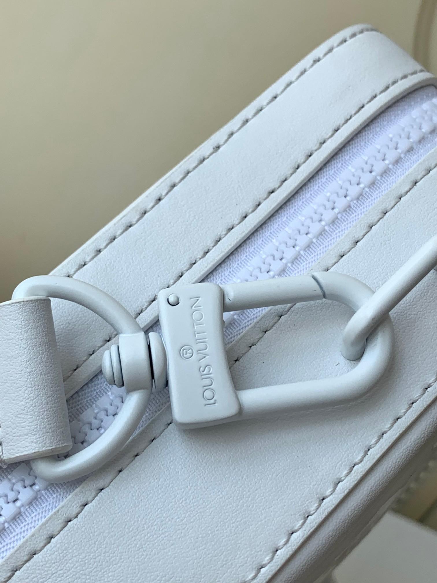 Louis Vuitton Louis Vuitton Handle Soft Trunk 레플리카 13번 이미지 - Bag | 세미샵 레플리카 사이트