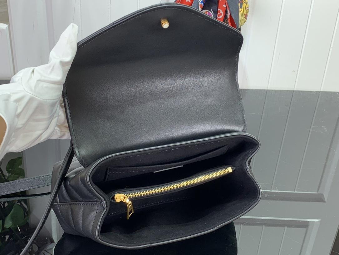 Louis Vuitton Louis Vuitton Hold Me 레플리카 16번 이미지 - Bag | 세미샵 레플리카 사이트