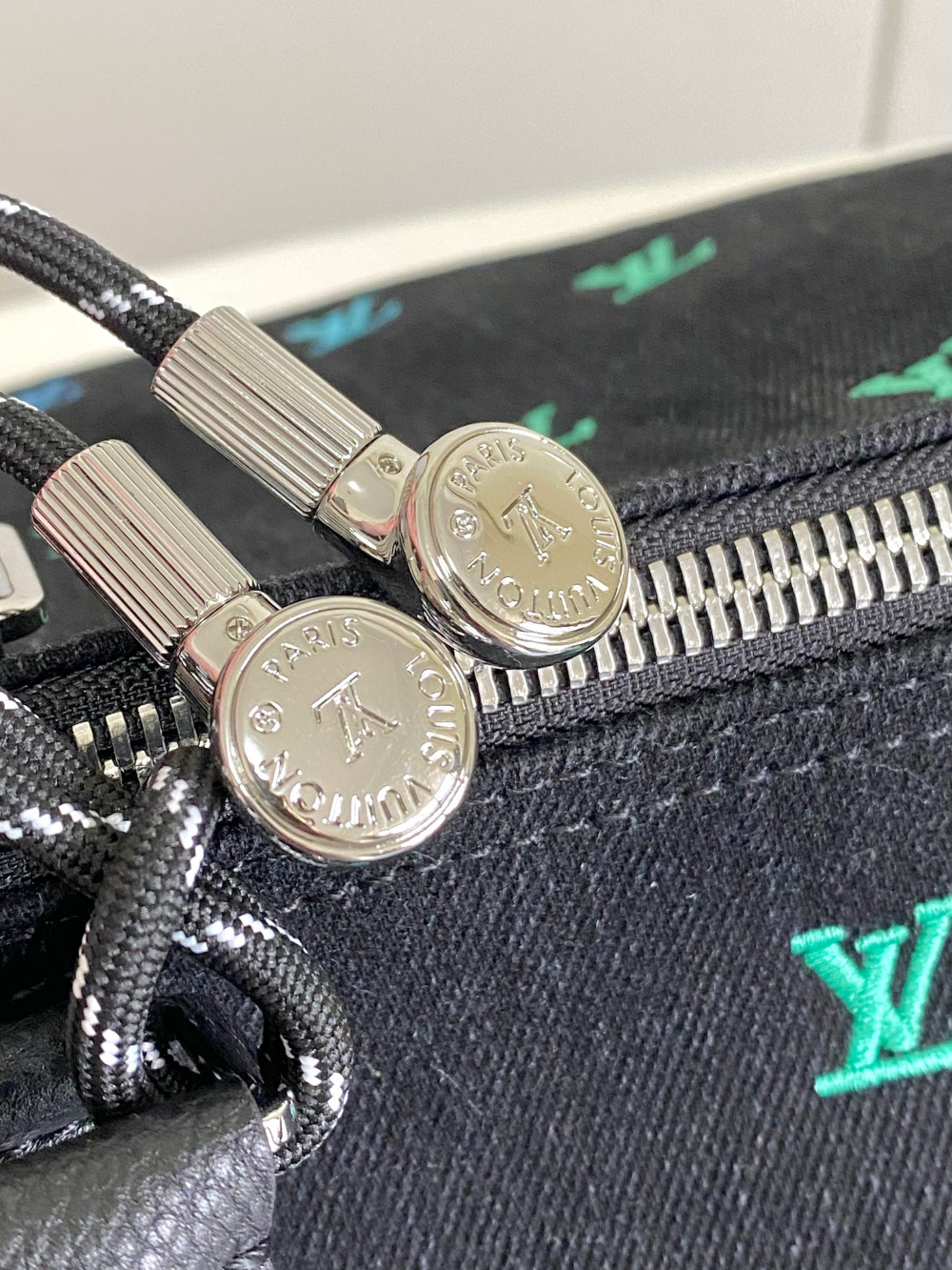 Louis Vuitton Keepall Bandouliere 50 - 상세 이미지