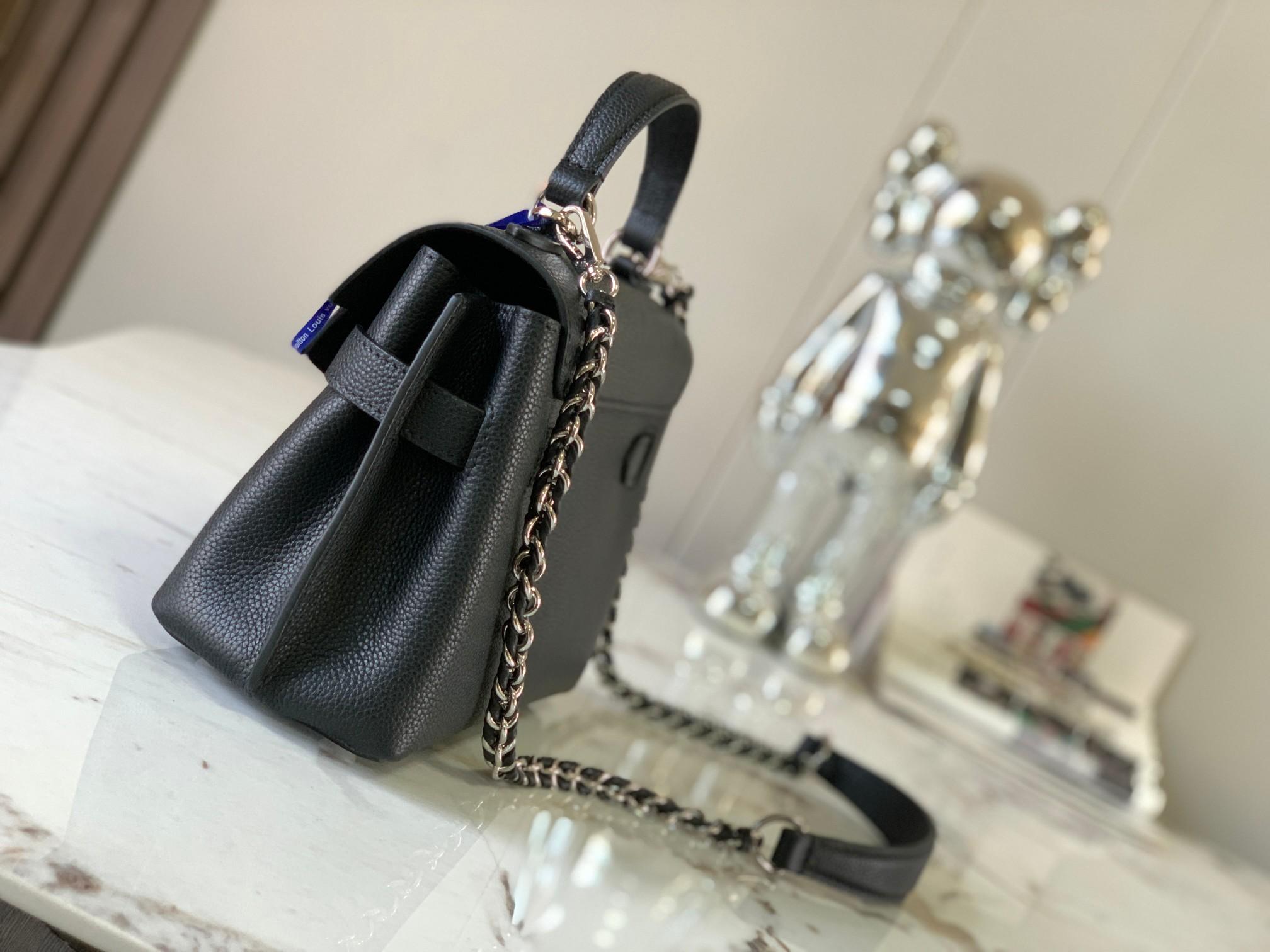 Louis Vuitton Louis Vuitton Lock Me Ever Mini 레플리카 21번 이미지 - Bag | 세미샵 레플리카 사이트