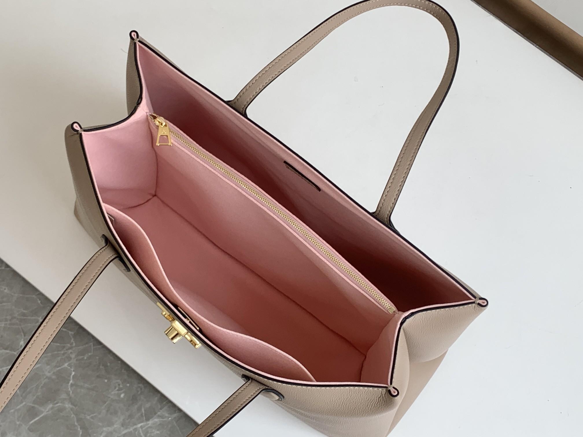 Louis Vuitton Louis Vuitton Lock Me Shopper 레플리카 7번 이미지 - Bag | 세미샵 레플리카 사이트