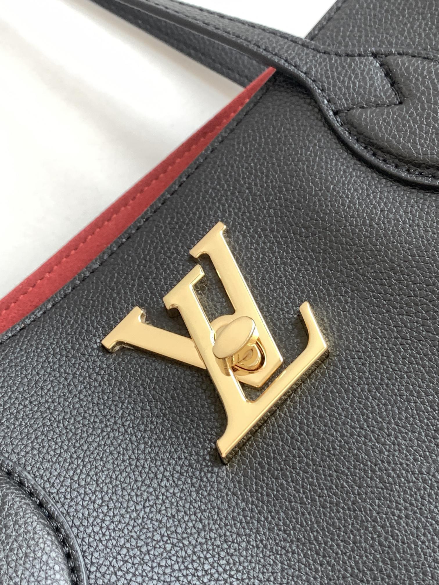 Louis Vuitton Louis Vuitton Lock Me Shopper 레플리카 21번 이미지 - Bag | 세미샵 레플리카 사이트