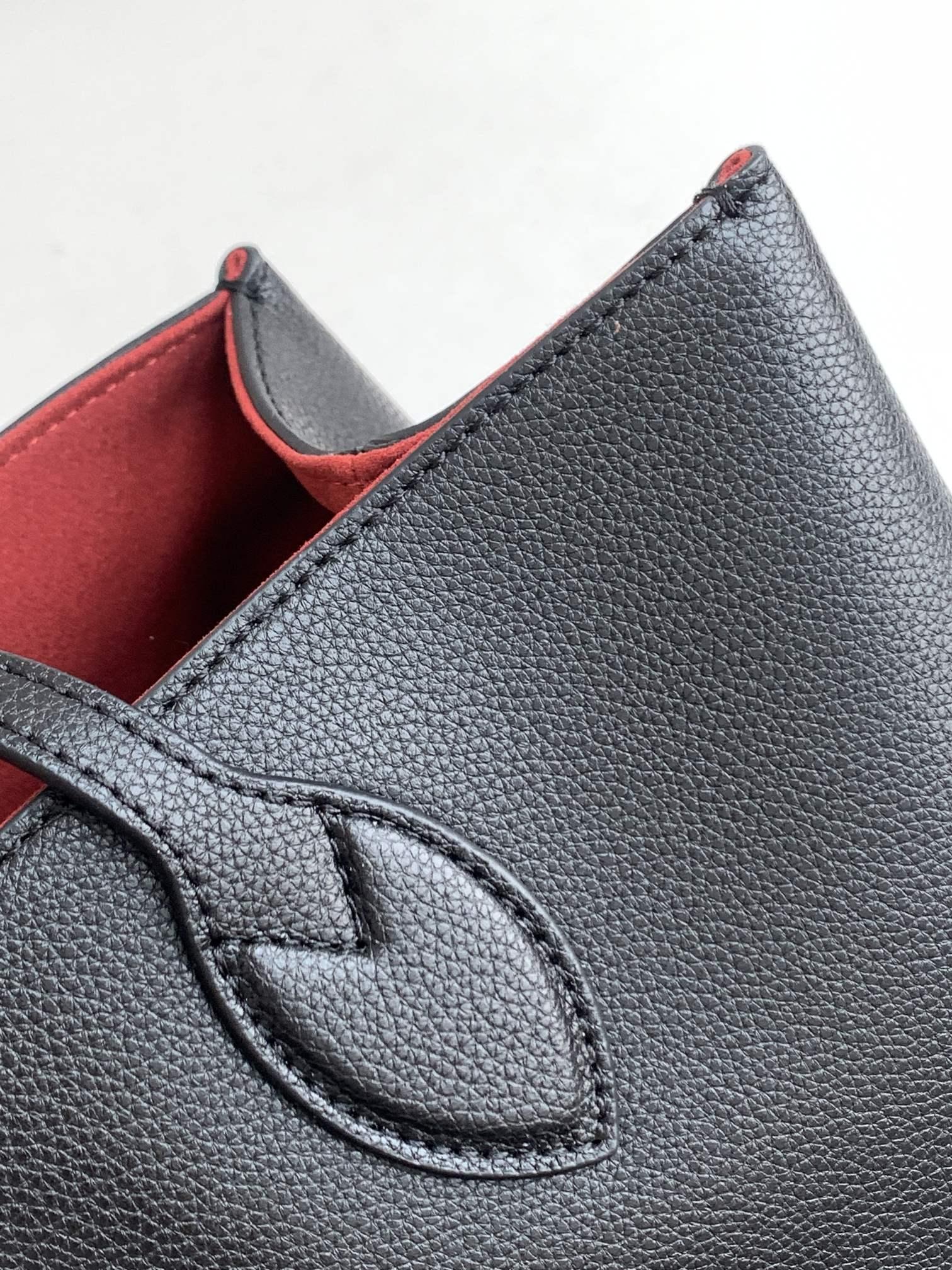 Louis Vuitton Louis Vuitton Lock Me Shopper 레플리카 22번 이미지 - Bag | 세미샵 레플리카 사이트