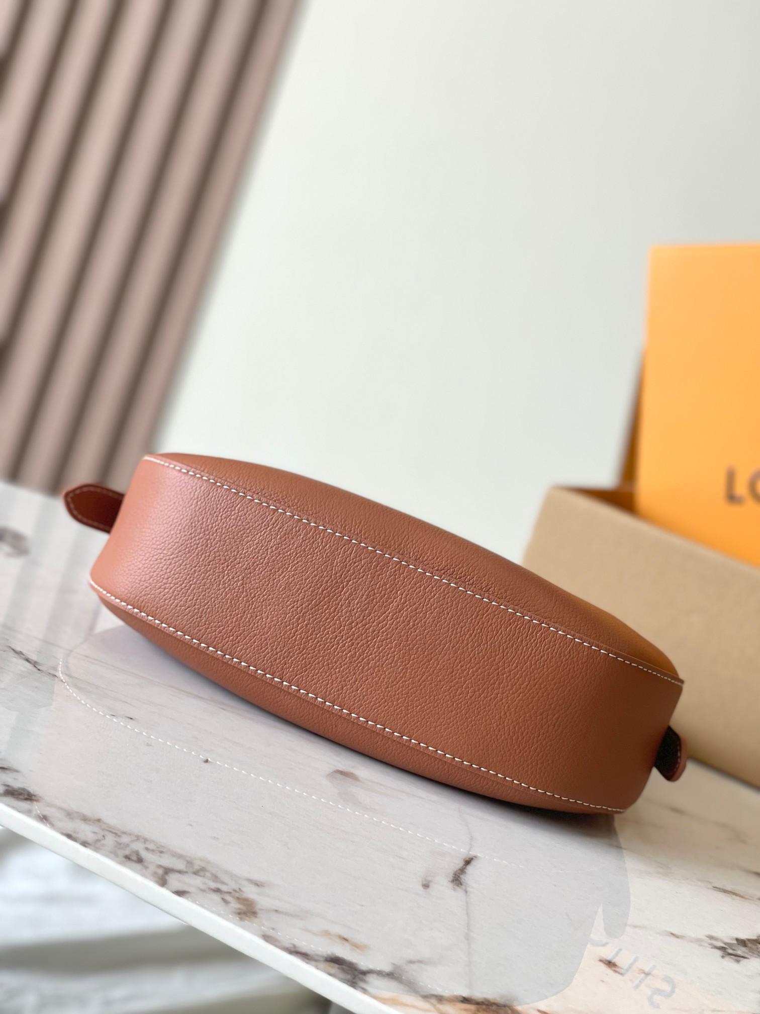 Louis Vuitton Louis Vuitton Low Key Shoulder 레플리카 4번 이미지 - Bag | 세미샵 레플리카 사이트