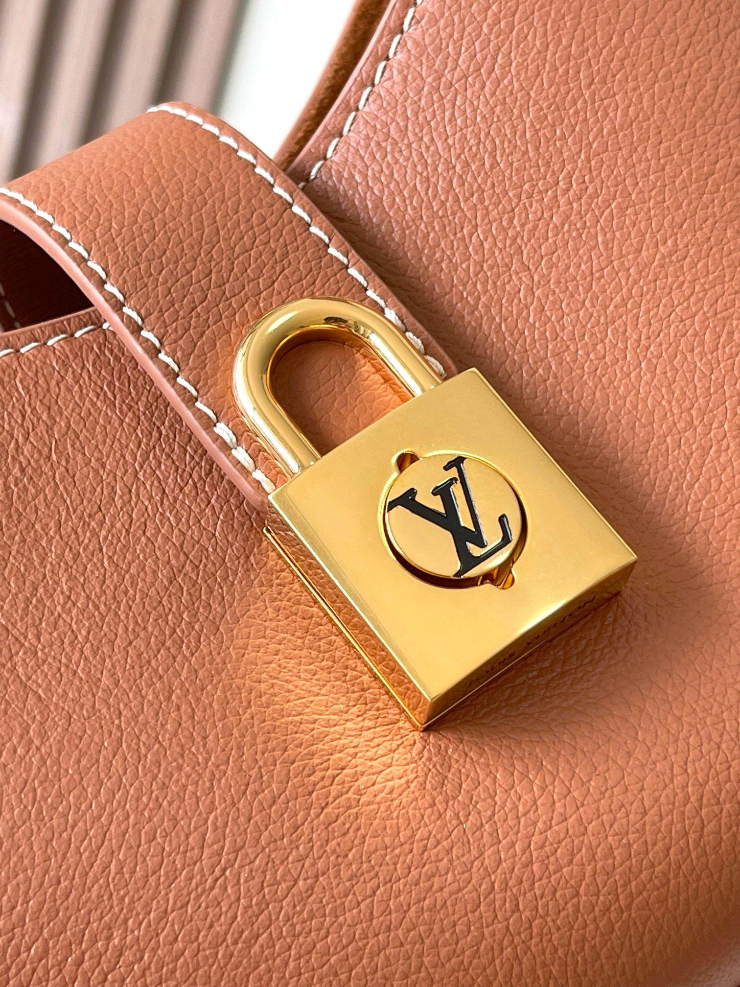 Louis Vuitton Louis Vuitton Low Key Shoulder 레플리카 5번 이미지 - Bag | 세미샵 레플리카 사이트