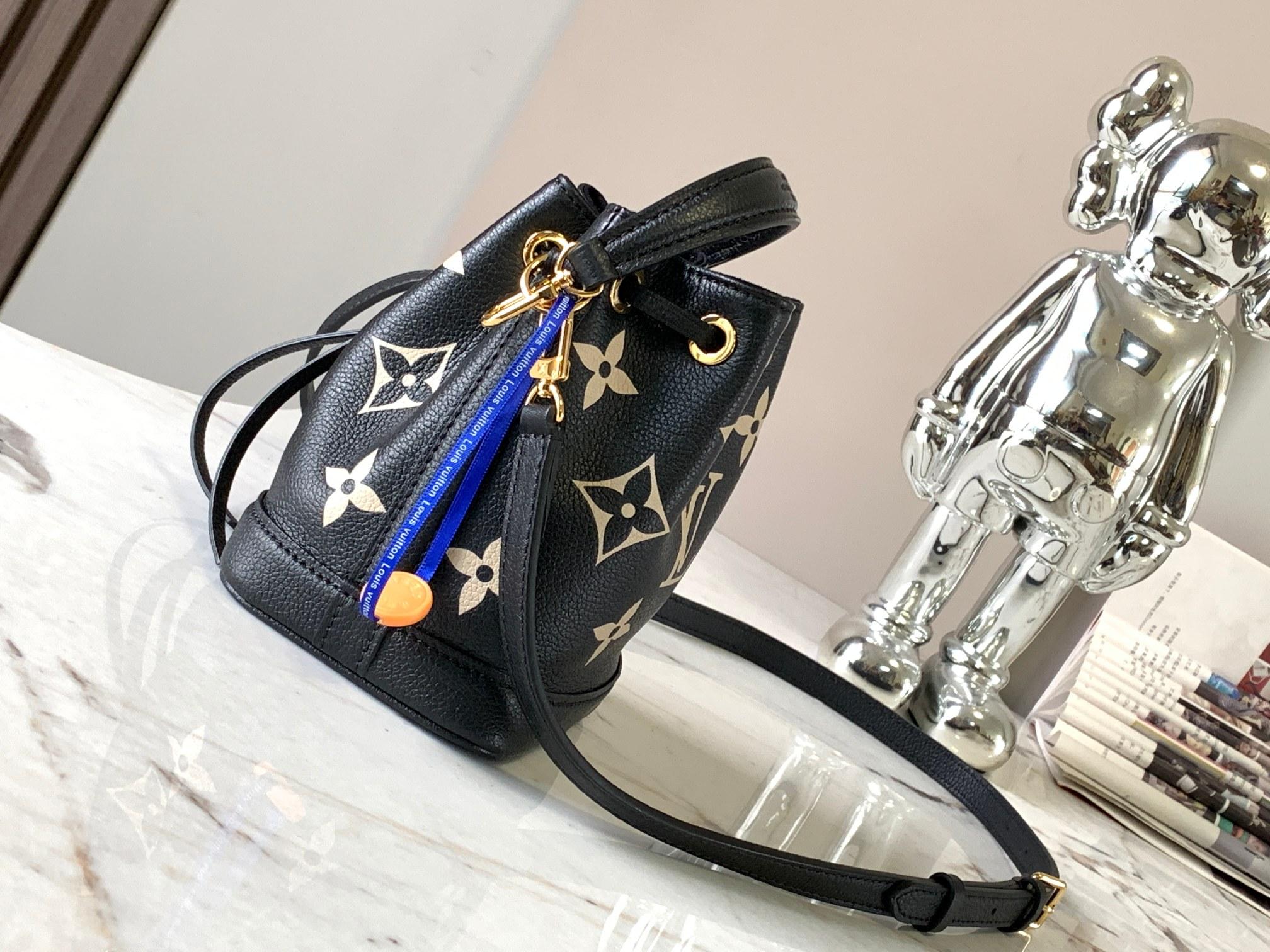 Louis Vuitton Louis Vuitton Nano Noe 레플리카 11번 이미지 - Bag | 세미샵 레플리카 사이트