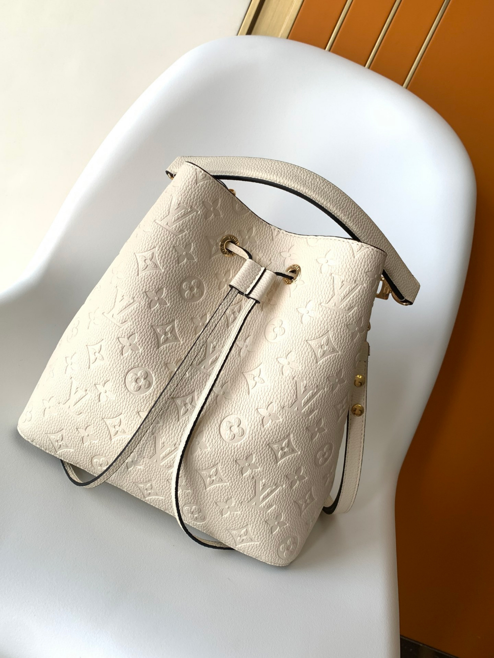 Louis Vuitton Louis Vuitton NeoNoe MM Bucket 레플리카 1번 이미지 - Bag | 세미샵 레플리카 사이트