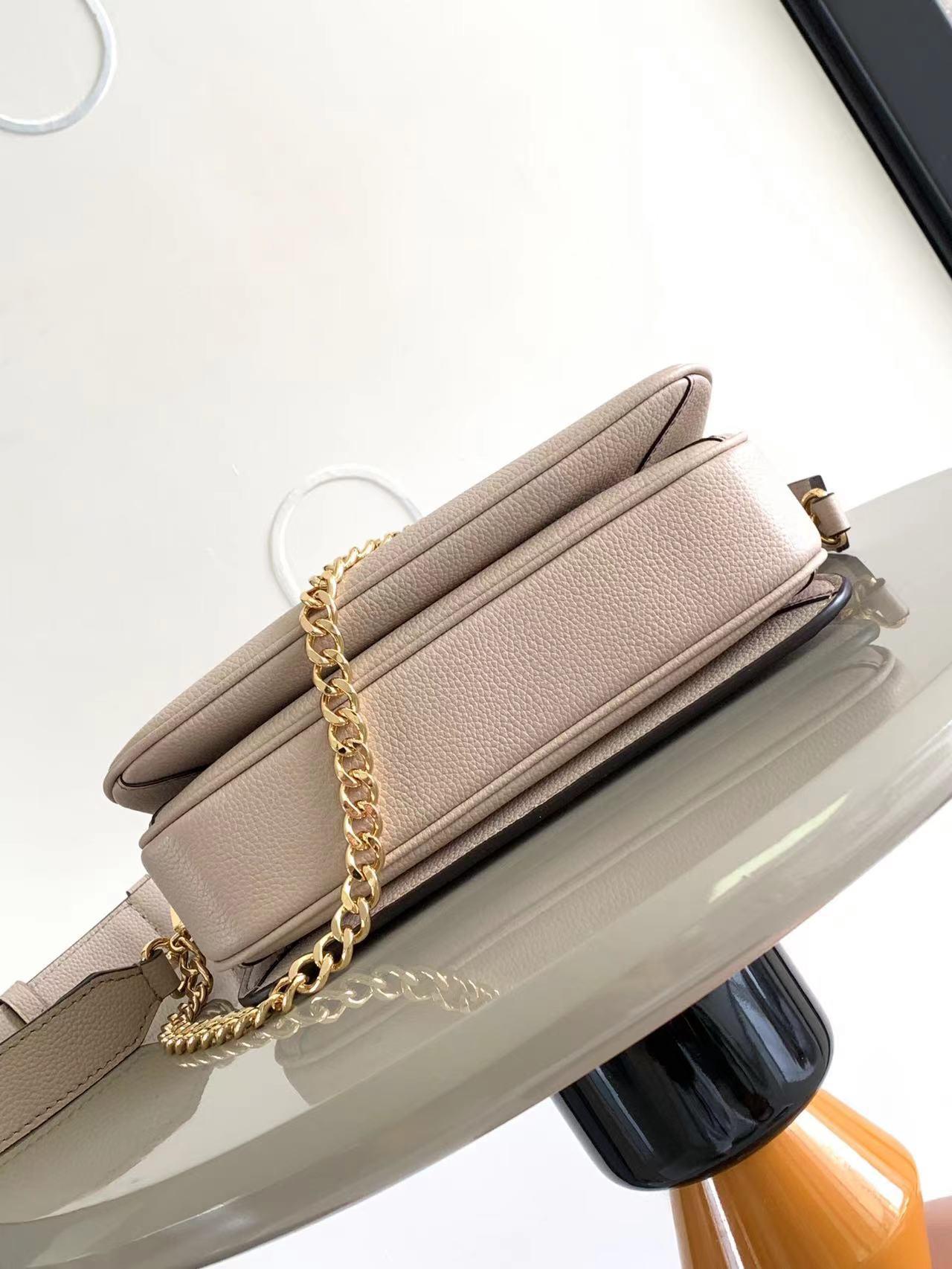 Louis Vuitton Louis Vuitton Oxford Lockme 레플리카 4번 이미지 - Bag | 세미샵 레플리카 사이트