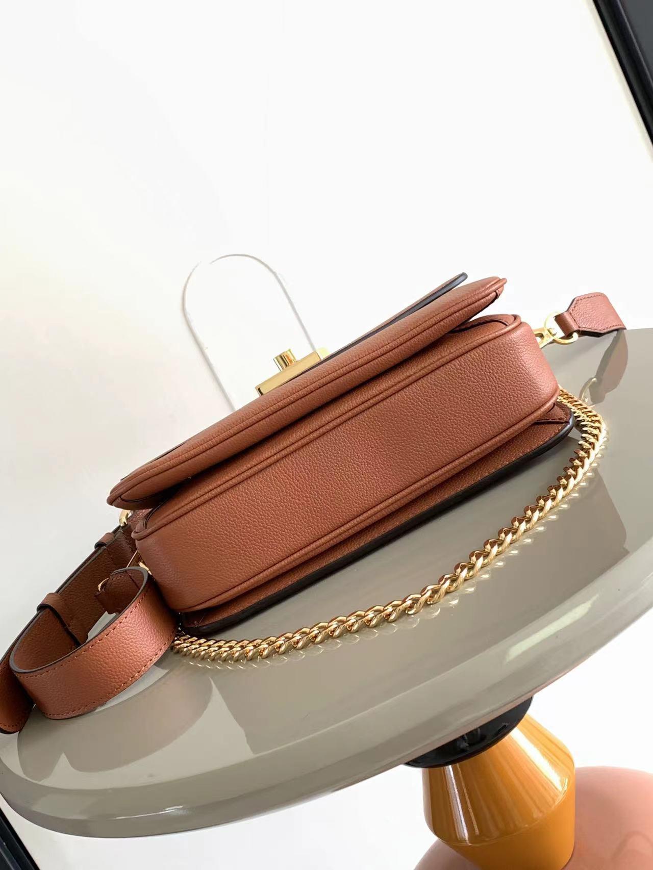 Louis Vuitton Louis Vuitton Oxford Lockme 레플리카 20번 이미지 - Bag | 세미샵 레플리카 사이트