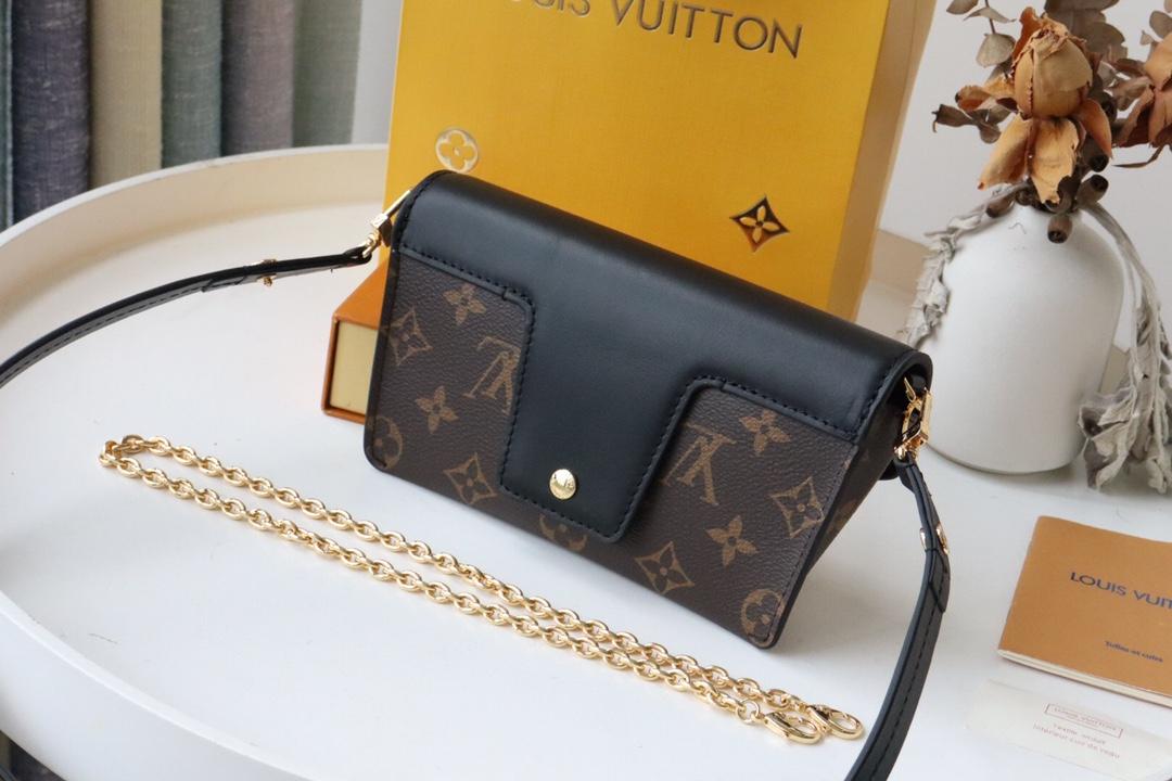 Louis Vuitton Louis Vuitton Padlock On Strap 레플리카 2번 이미지 - Bag | 세미샵 레플리카 사이트