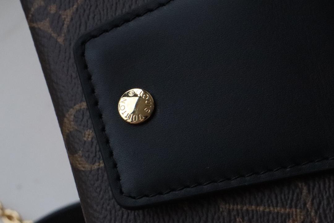 Louis Vuitton Louis Vuitton Padlock On Strap 레플리카 5번 이미지 - Bag | 세미샵 레플리카 사이트