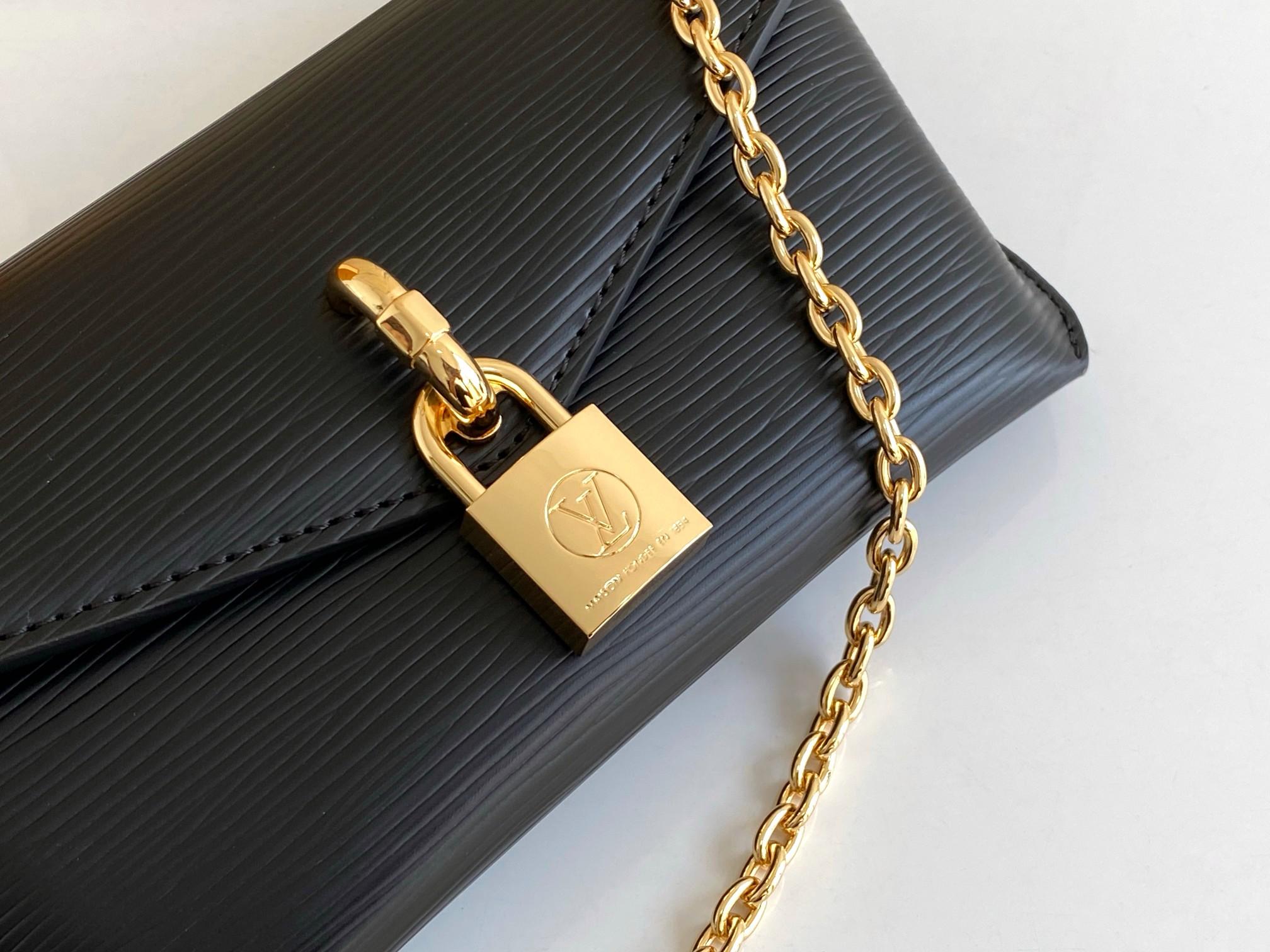 Louis Vuitton Louis Vuitton Padlock On Strap 레플리카 13번 이미지 - Bag | 세미샵 레플리카 사이트