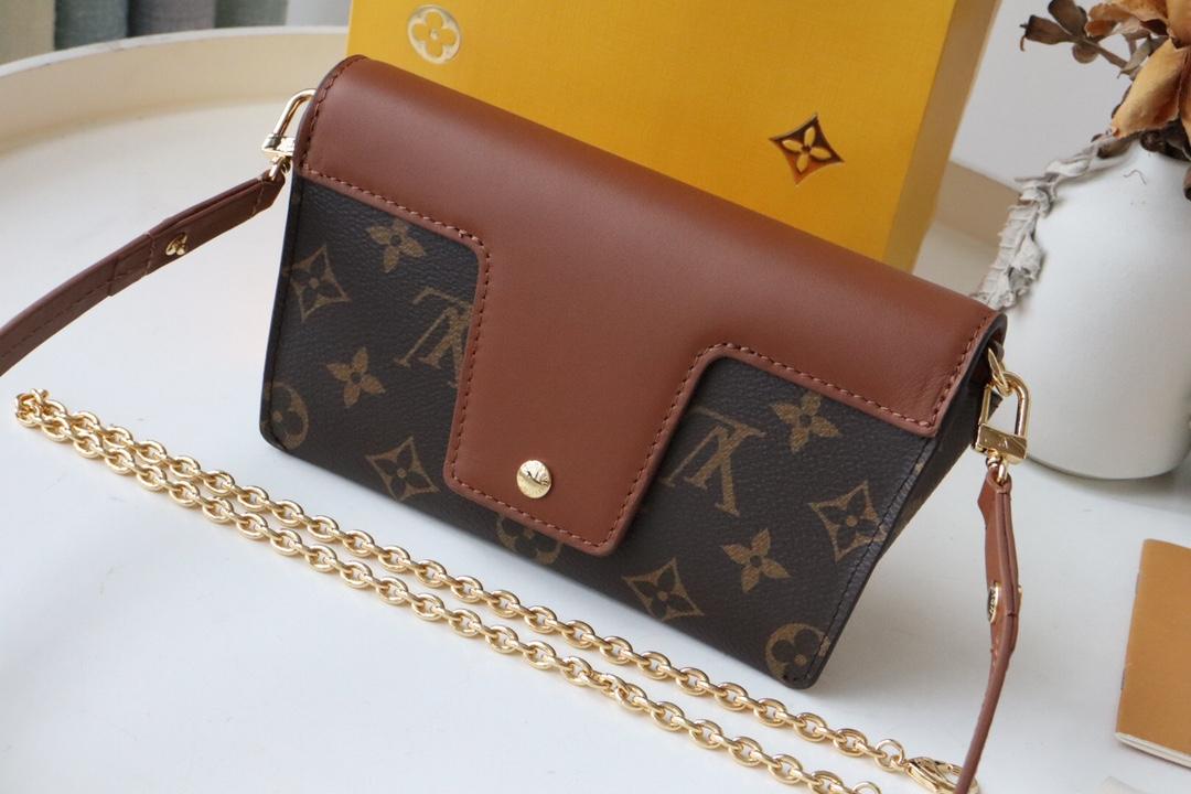 Louis Vuitton Louis Vuitton Padlock On Strap 레플리카 19번 이미지 - Bag | 세미샵 레플리카 사이트