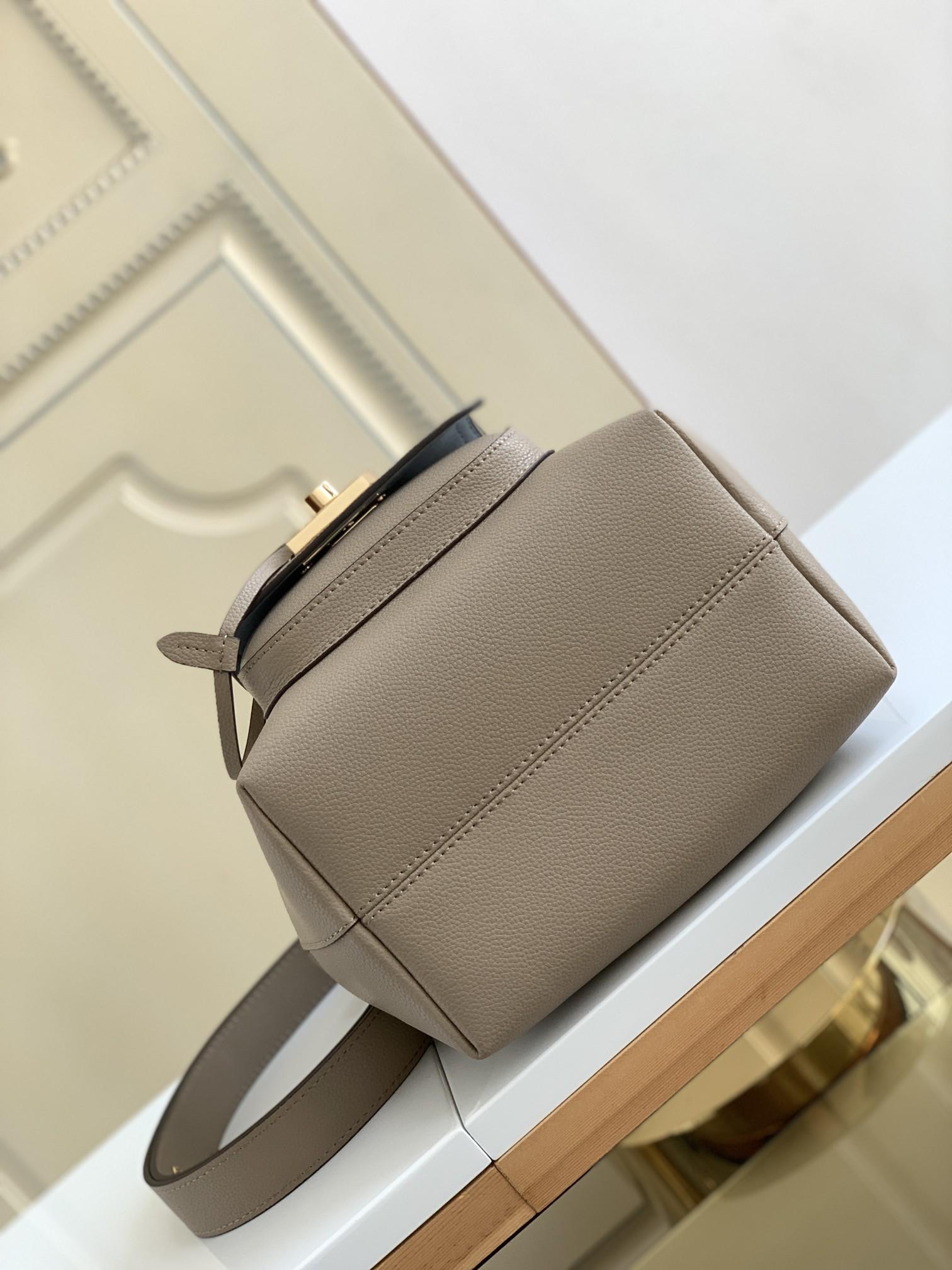 Louis Vuitton Louis Vuitton Rock Me Bucket 레플리카 13번 이미지 - Bag | 세미샵 레플리카 사이트