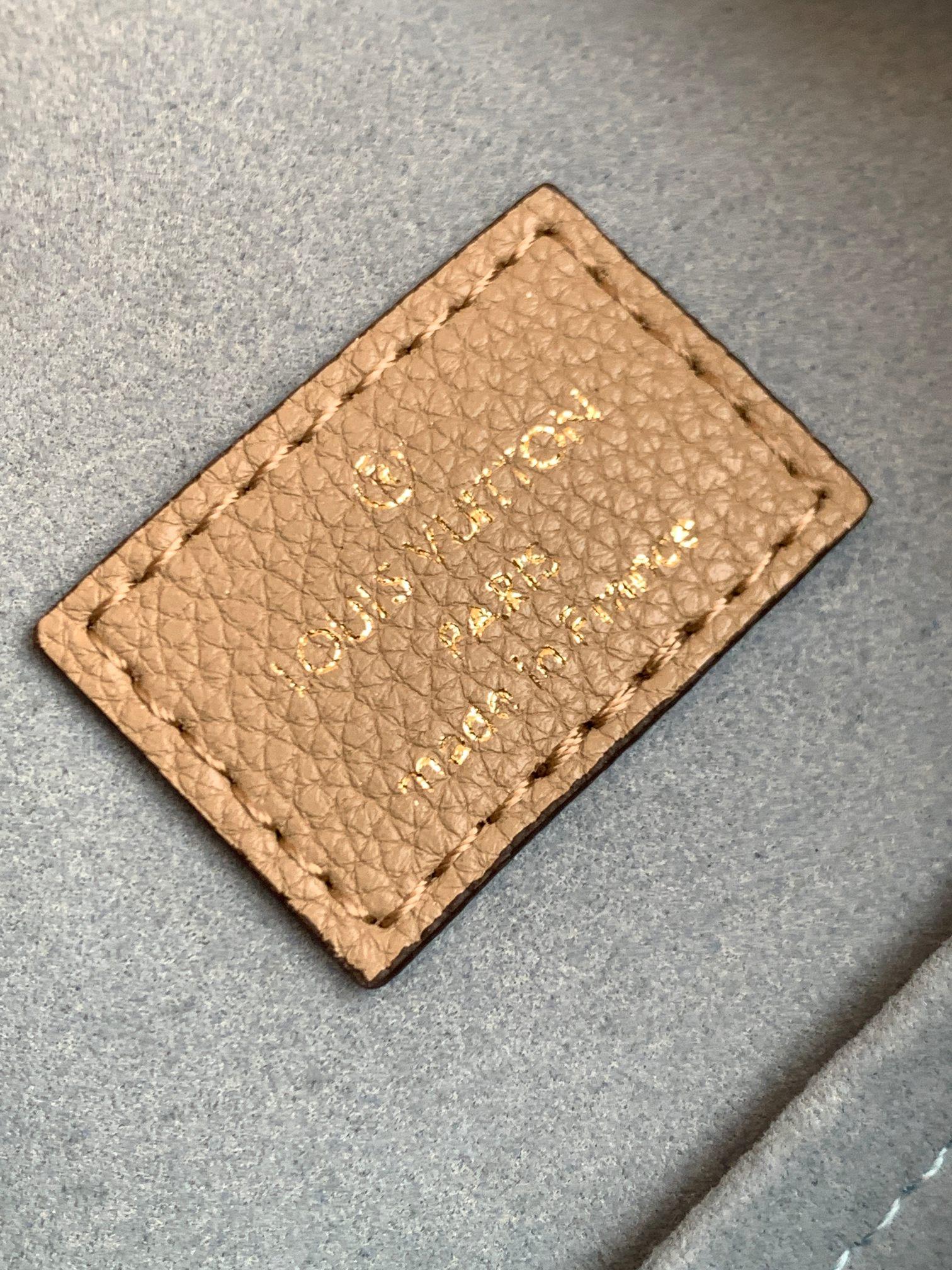 Louis Vuitton Louis Vuitton Rock Me Bucket 레플리카 18번 이미지 - Bag | 세미샵 레플리카 사이트