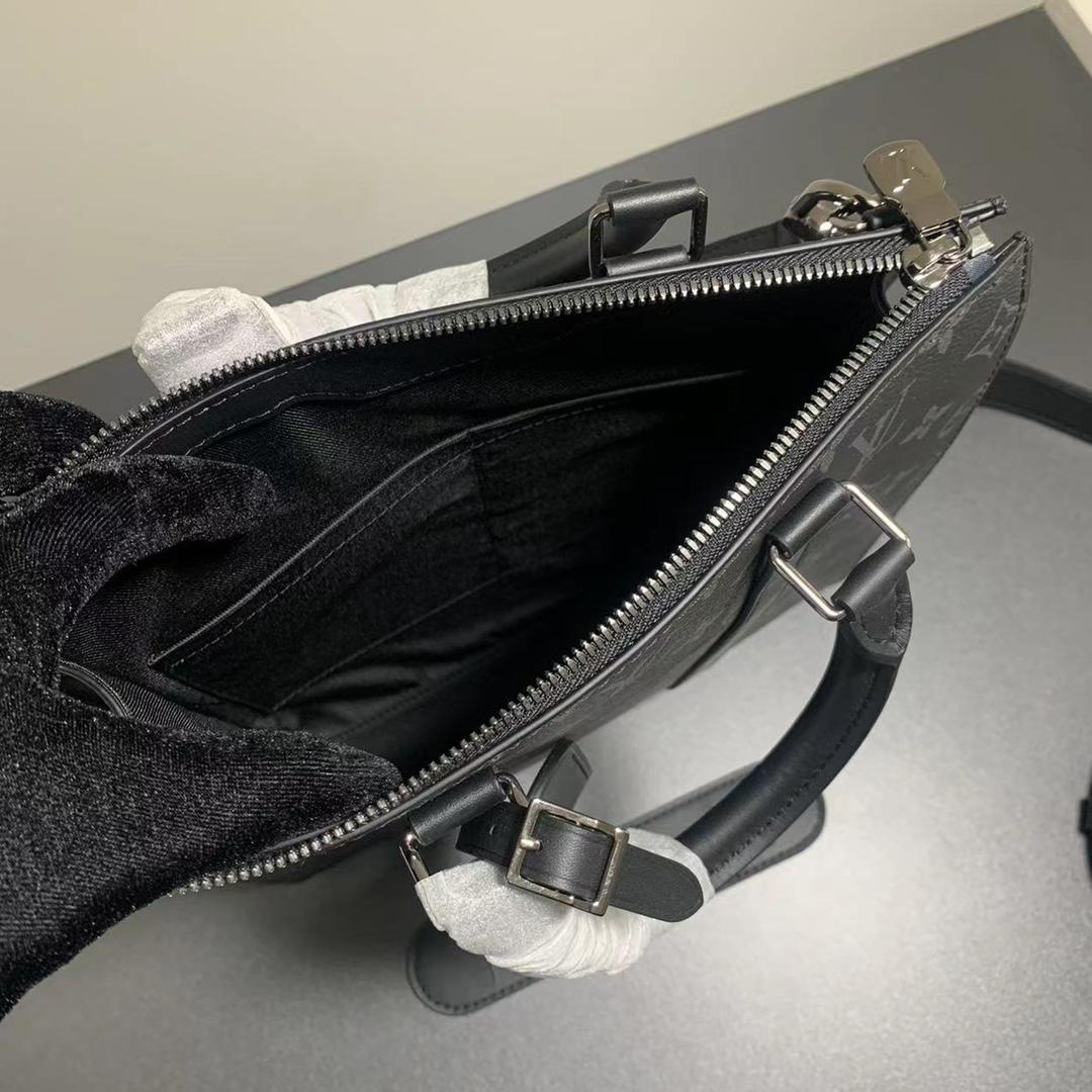 Louis Vuitton Louis Vuitton Sac Plat Monogram Eclipse 레플리카 17번 이미지 - Bag | 세미샵 레플리카 사이트