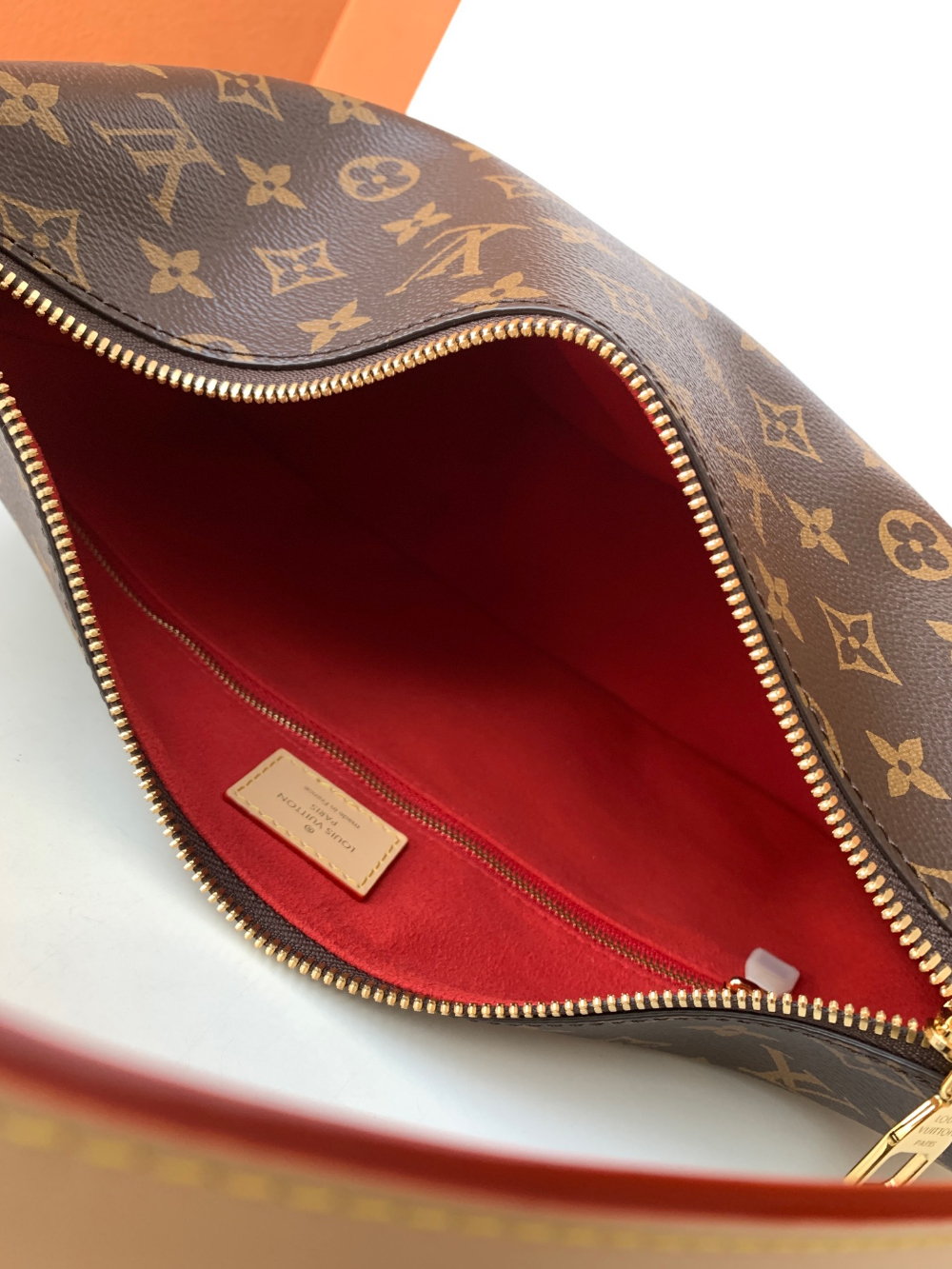 Louis Vuitton Louis Vuitton Slouchy Monogram PM 레플리카 10번 이미지 - Bag | 세미샵 레플리카 사이트