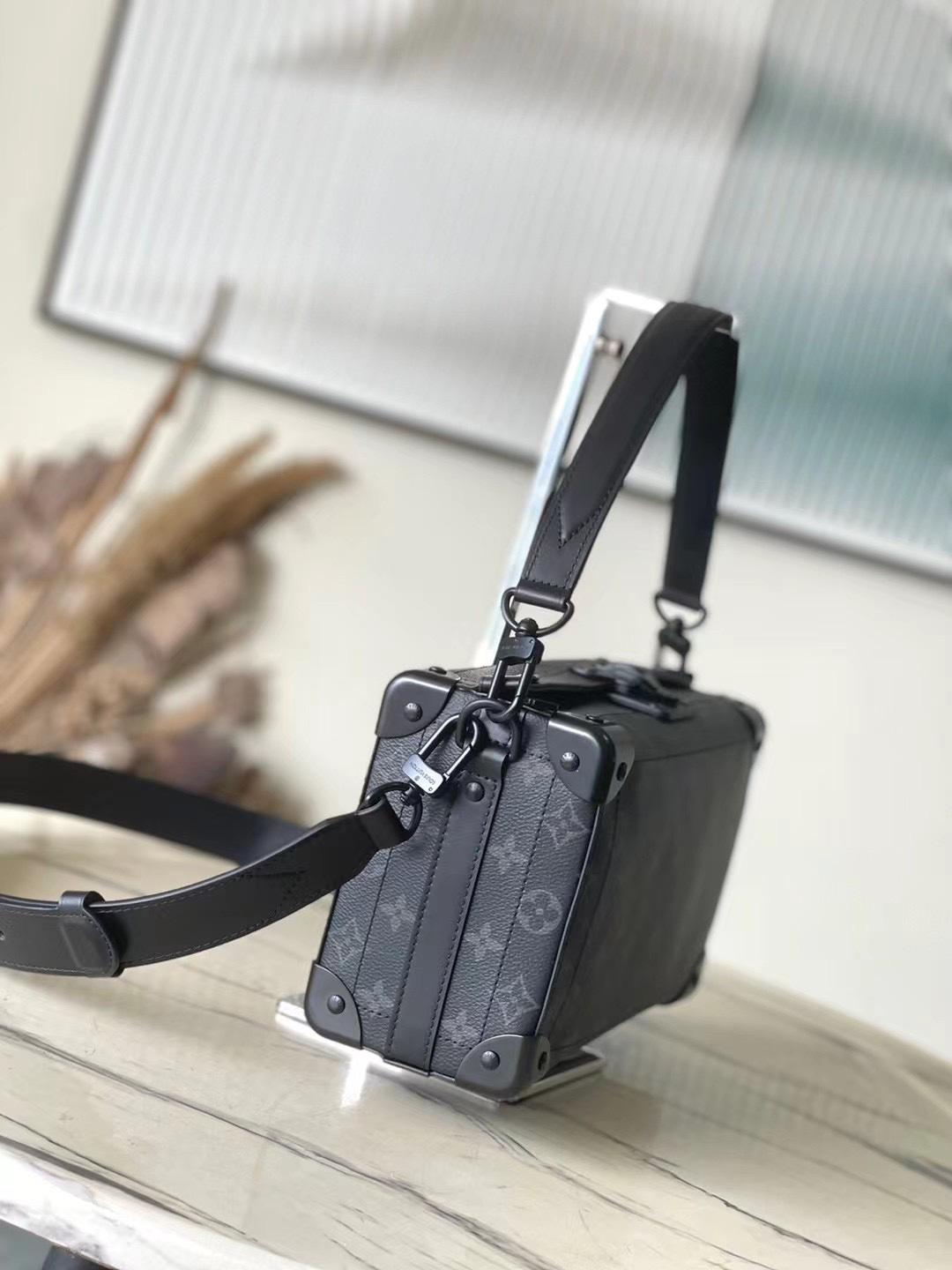 Louis Vuitton Louis Vuitton Soul Trunk East West Monogram 레플리카 11번 이미지 - Bag | 세미샵 레플리카 사이트