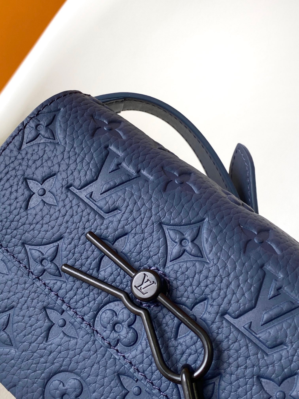 Louis Vuitton Louis Vuitton Steamer Wearable Wallet Taurillon Monogram 레플리카 5번 이미지 - Bag | 세미샵 레플리카 사이트