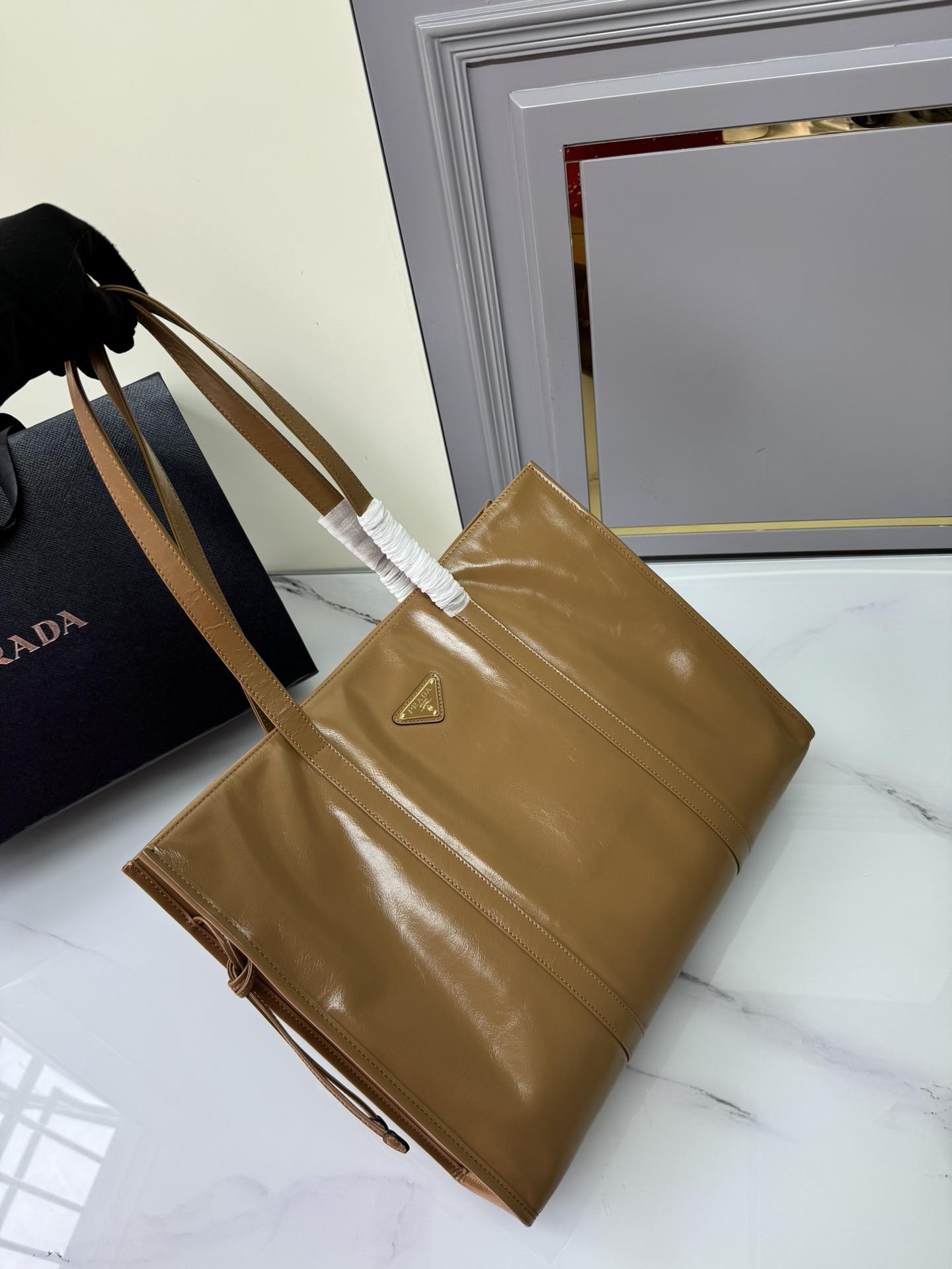 P R A D A Prada Antique Nappa Leather Tote 레플리카 11번 이미지 - Bag | 세미샵 레플리카 사이트