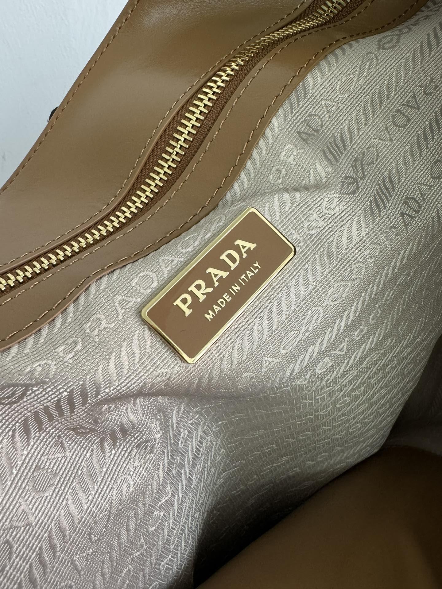 P R A D A Prada Antique Nappa Leather Tote 레플리카 16번 이미지 - Bag | 세미샵 레플리카 사이트