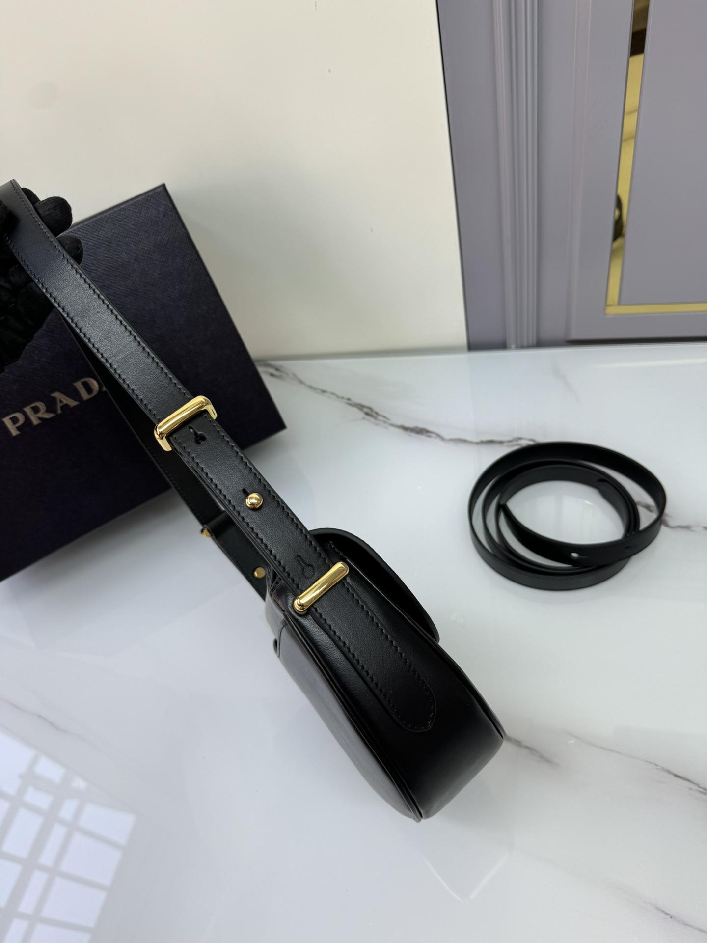 P R A D A Prada Arque Leather Shoulder Flap 레플리카 19번 이미지 - Bag | 세미샵 레플리카 사이트