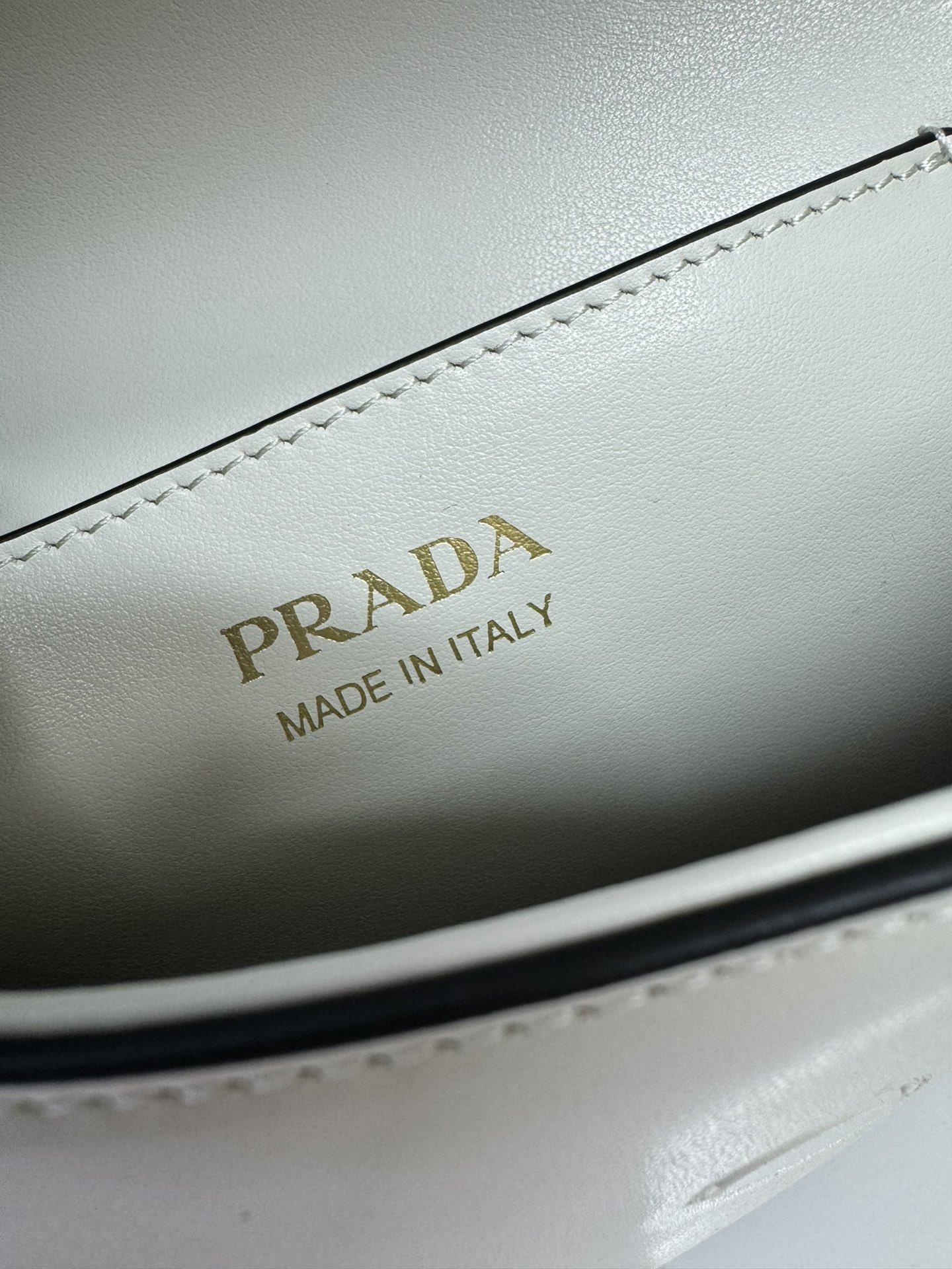 P R A D A Prada Arque Leather Shoulder Flap 레플리카 32번 이미지 - Bag | 세미샵 레플리카 사이트
