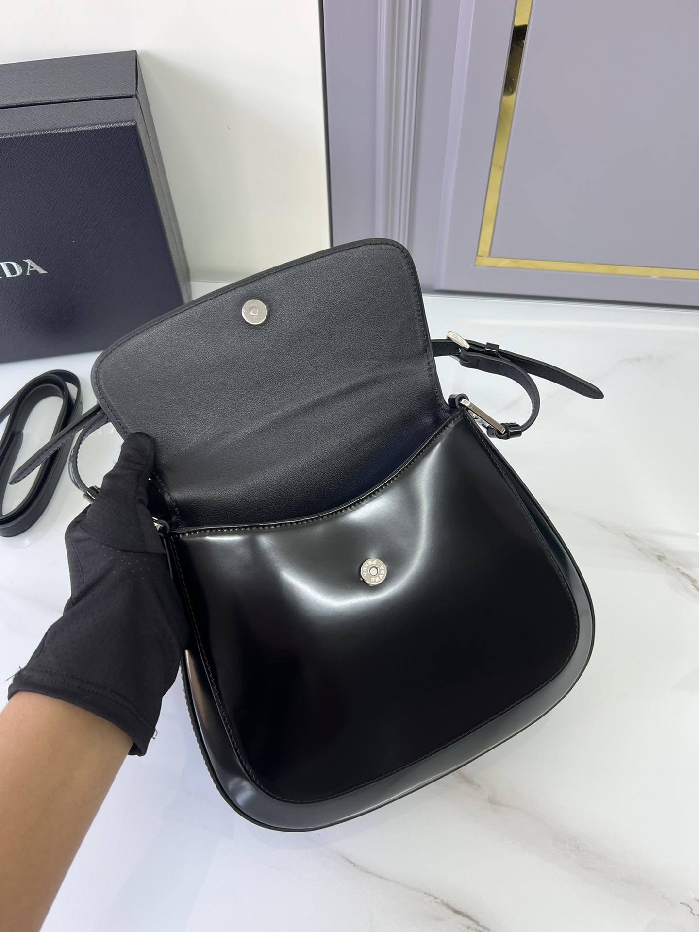 P R A D A Prada Brushed Cleo Flap 레플리카 14번 이미지 - Bag | 세미샵 레플리카 사이트