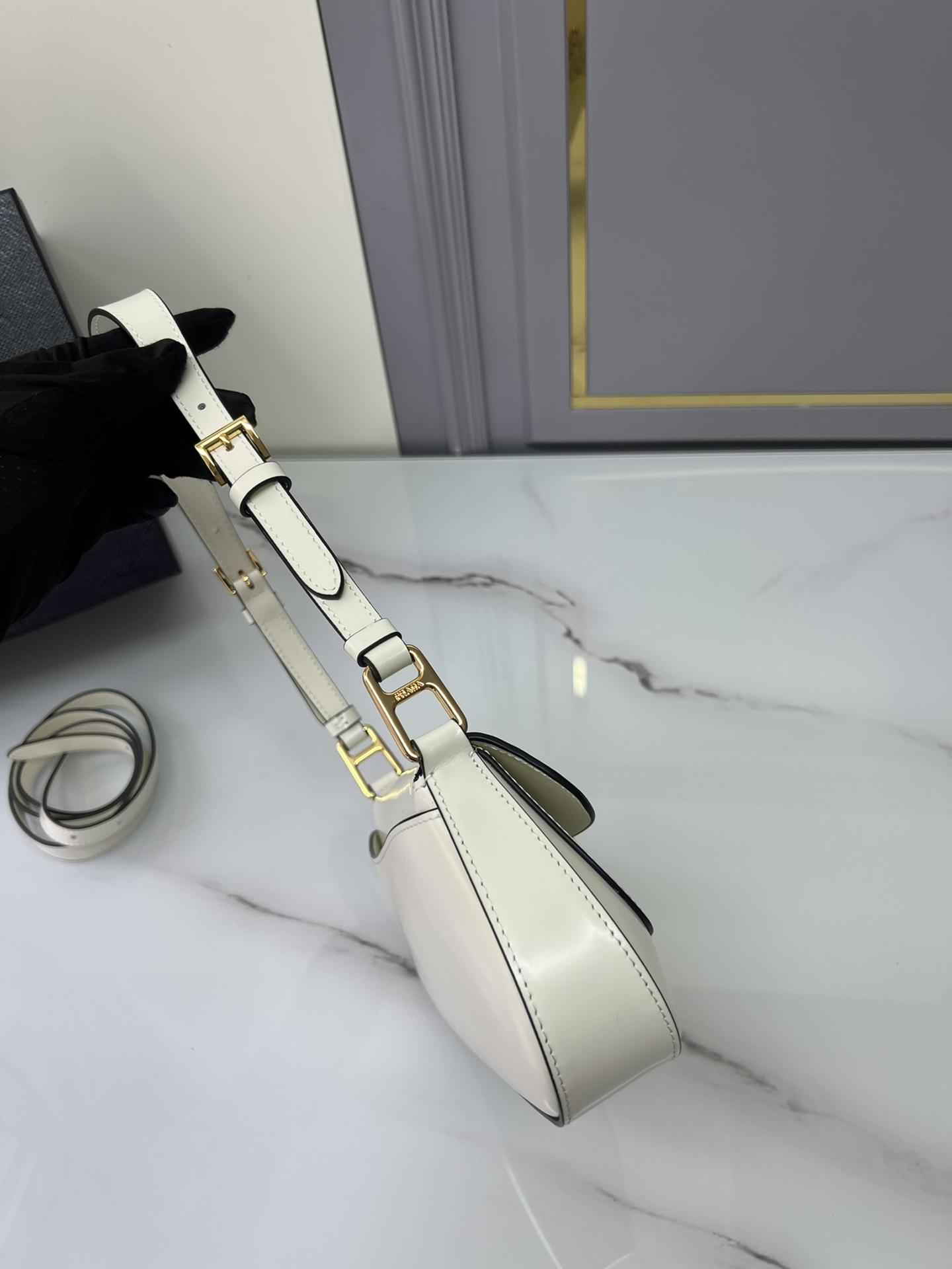 P R A D A Prada Brushed Leather Shoulder 레플리카 11번 이미지 - Bag | 세미샵 레플리카 사이트