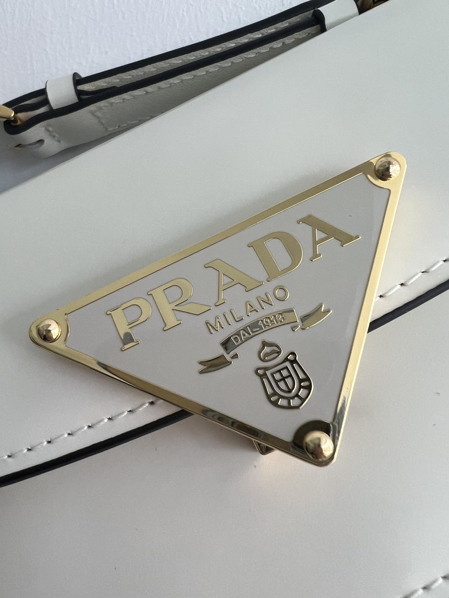 P R A D A Prada Brushed Leather Shoulder 레플리카 13번 이미지 - Bag | 세미샵 레플리카 사이트