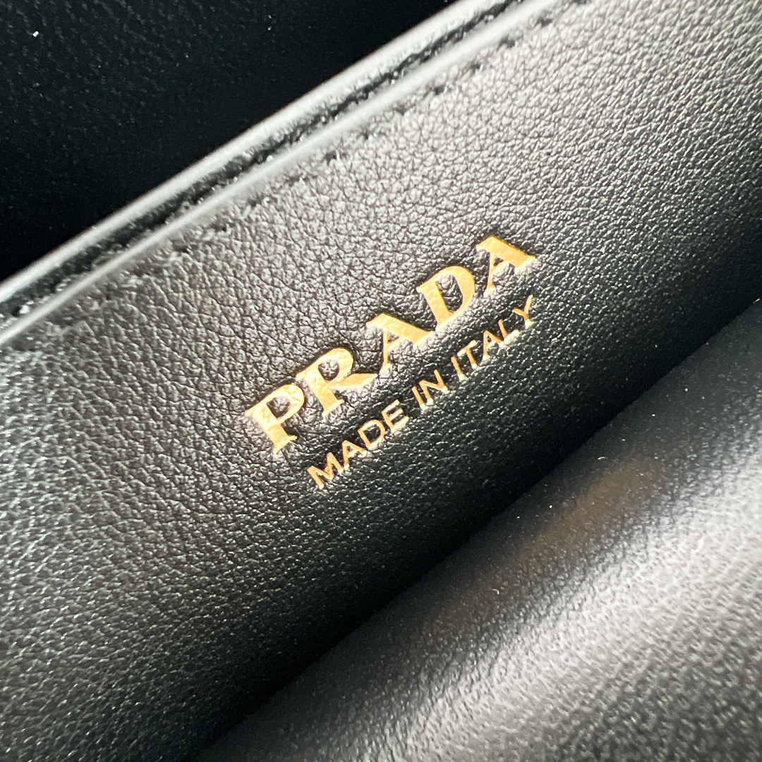 P R A D A Prada Buckle Leather Belt Handbag 레플리카 9번 이미지 - Bag | 세미샵 레플리카 사이트