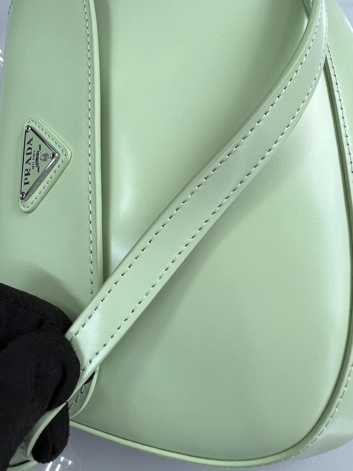 P R A D A Prada Cleo Brushed Leather Flap Shoulder 레플리카 38번 이미지 - Bag | 세미샵 레플리카 사이트