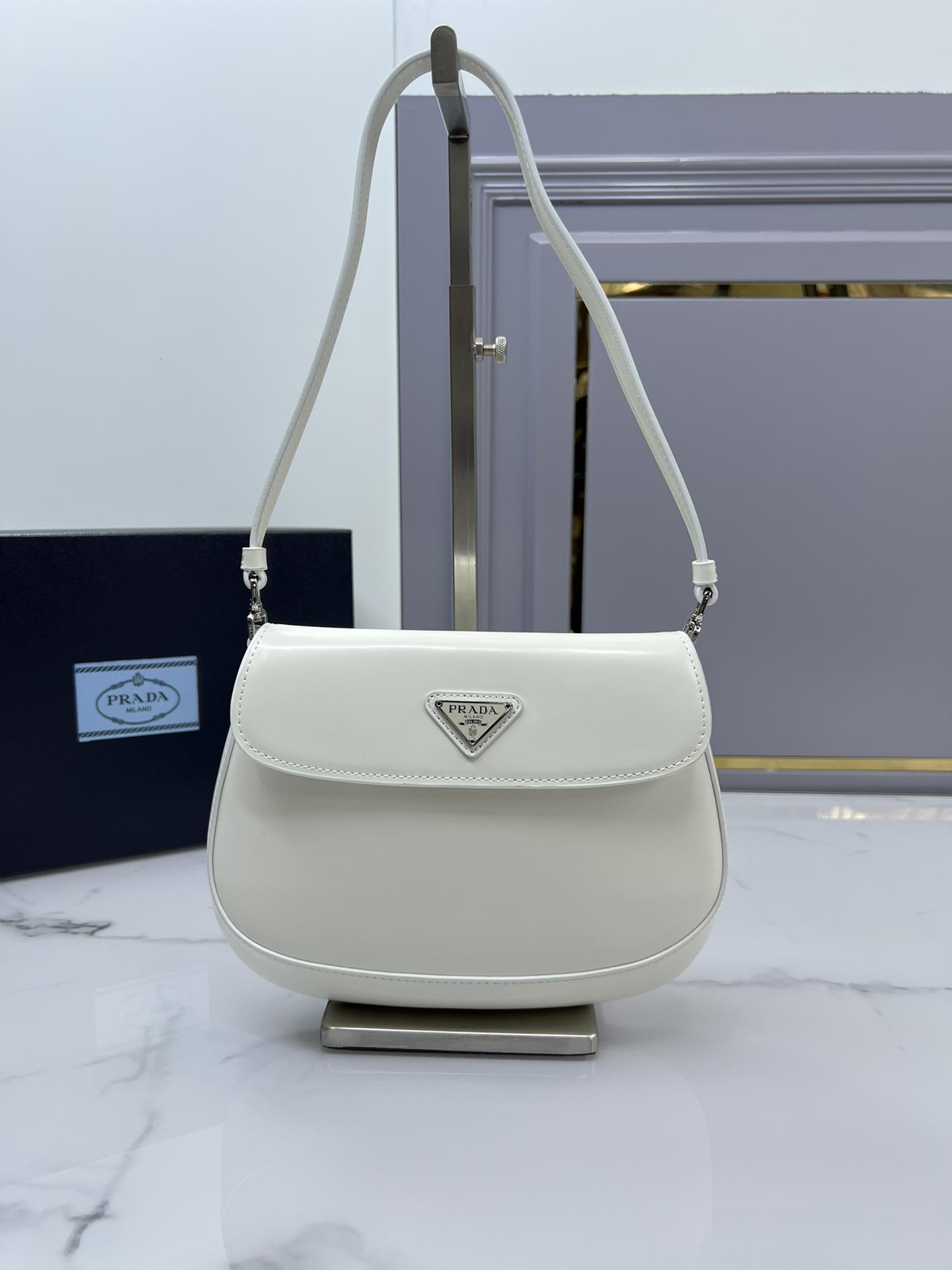 P R A D A Prada Cleo Brushed Leather Flap Shoulder 레플리카 50번 이미지 - Bag | 세미샵 레플리카 사이트