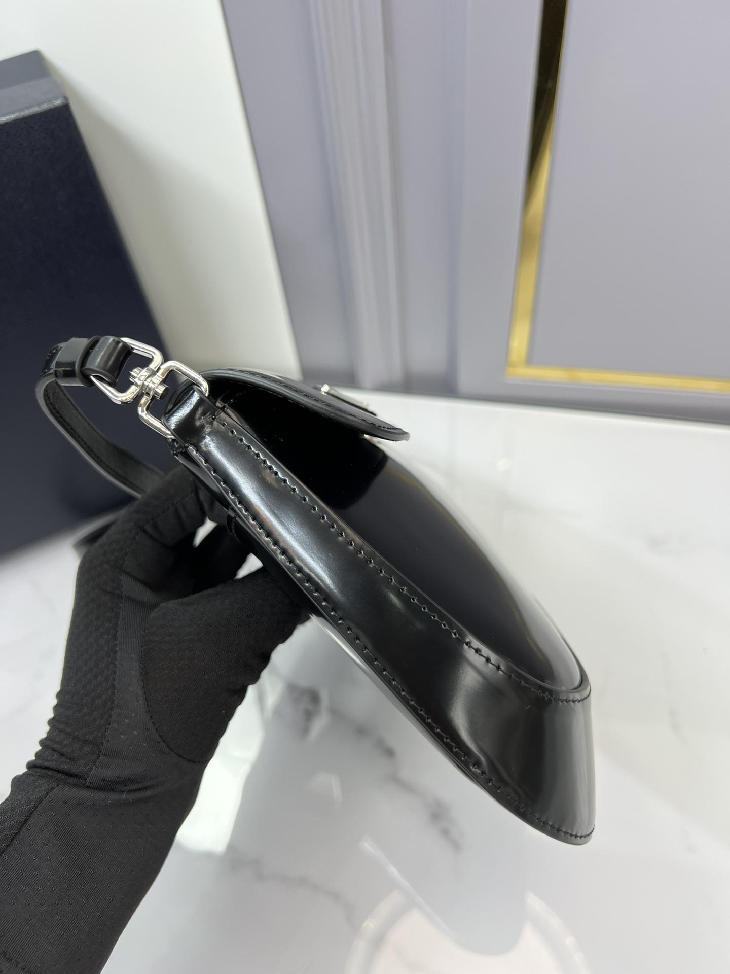 P R A D A Prada Cleo Brushed Leather Flap Shoulder 레플리카 61번 이미지 - Bag | 세미샵 레플리카 사이트