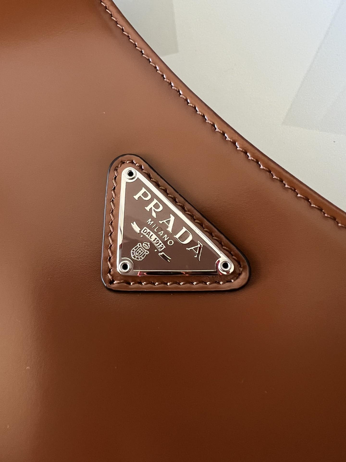 P R A D A Prada Cleo Brushed Leather Shoulder 레플리카 29번 이미지 - Bag | 세미샵 레플리카 사이트
