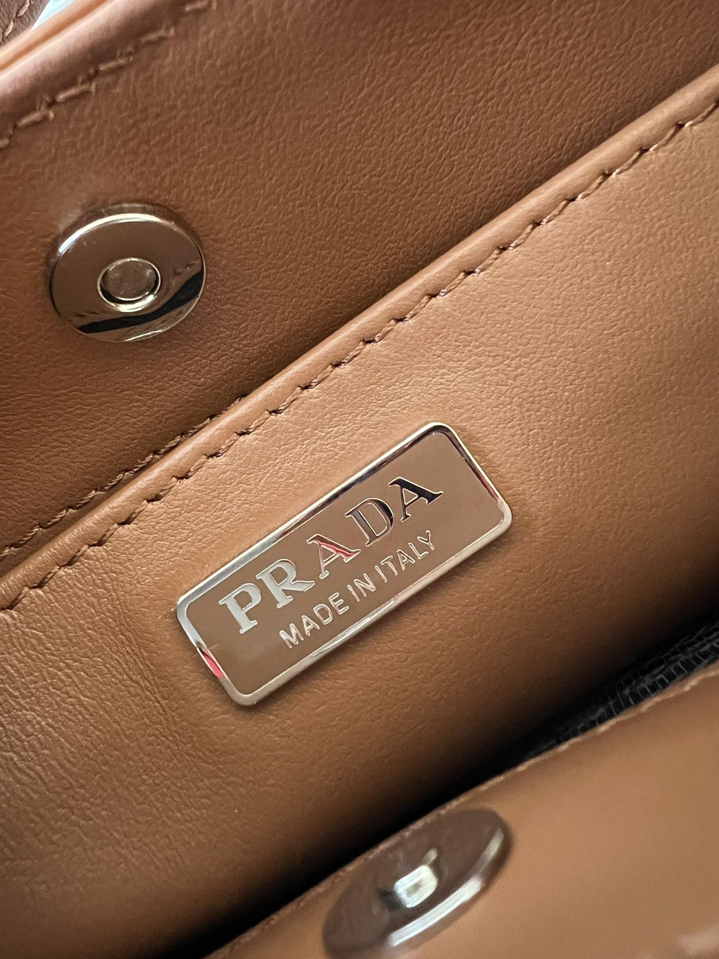 P R A D A Prada Cleo Brushed Leather Shoulder 레플리카 31번 이미지 - Bag | 세미샵 레플리카 사이트