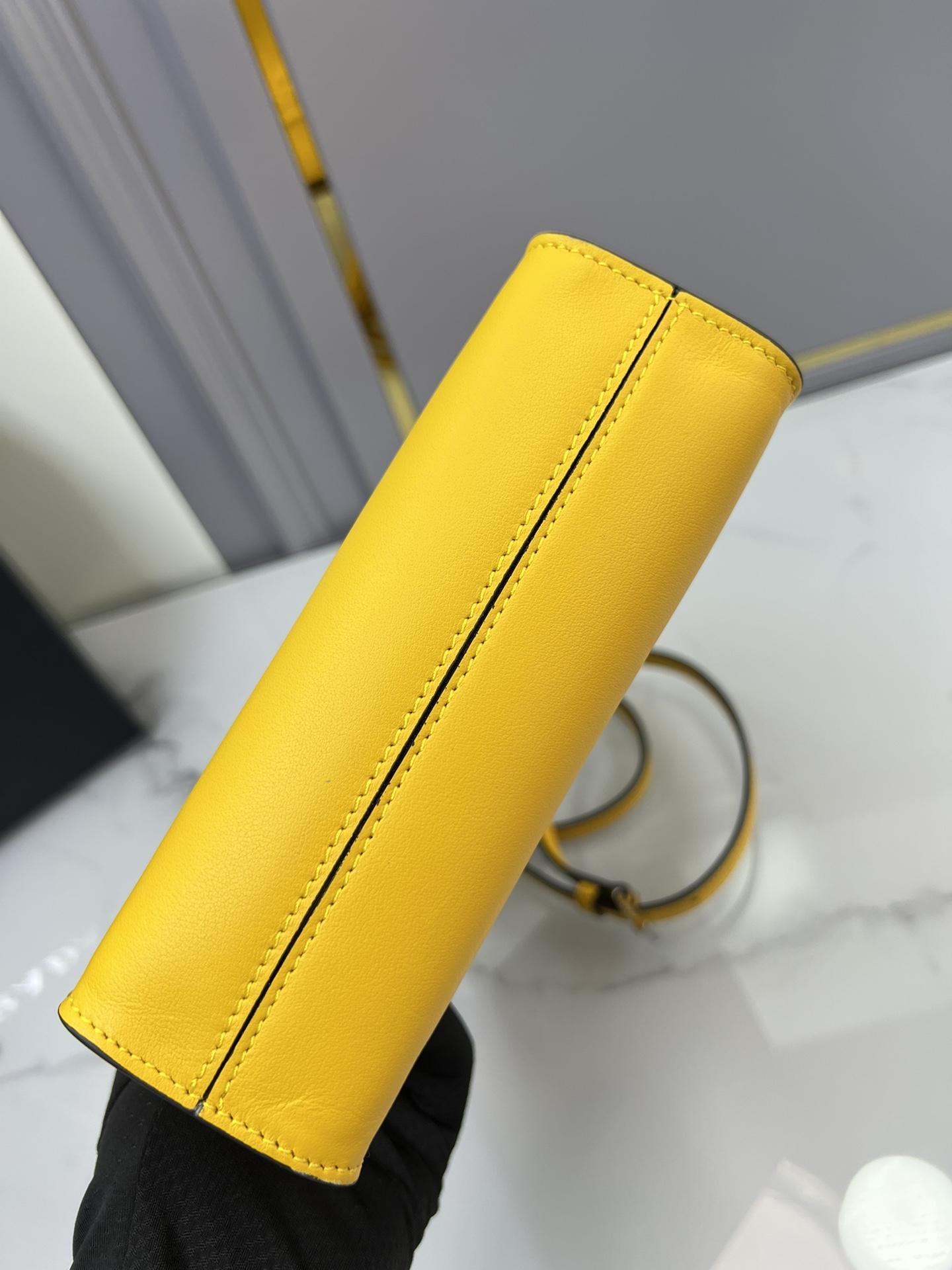 P R A D A Prada Leather Handbag 레플리카 12번 이미지 - Bag | 세미샵 레플리카 사이트