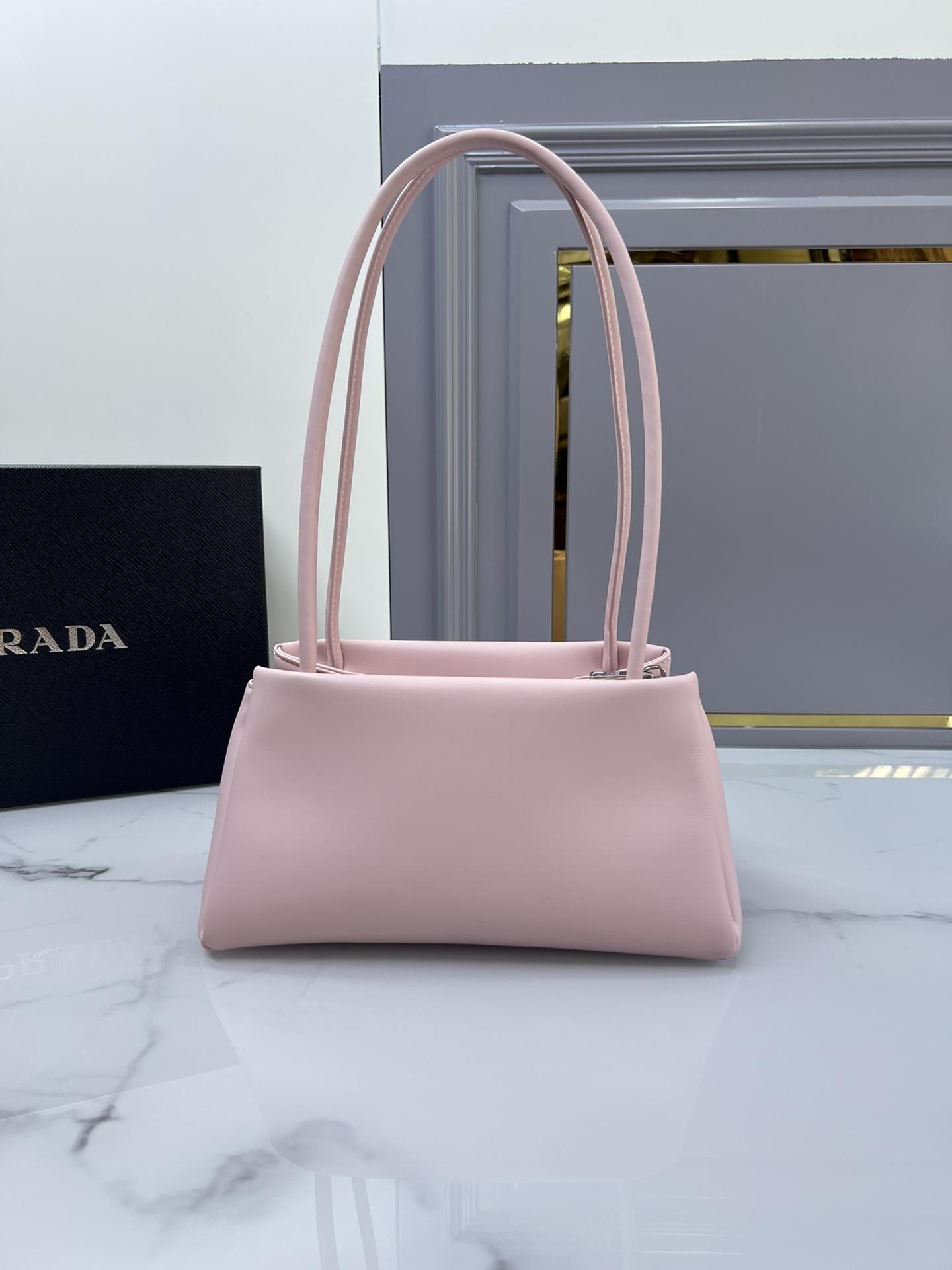 P R A D A Prada Leather Mini Bag 레플리카 18번 이미지 - Bag | 세미샵 레플리카 사이트