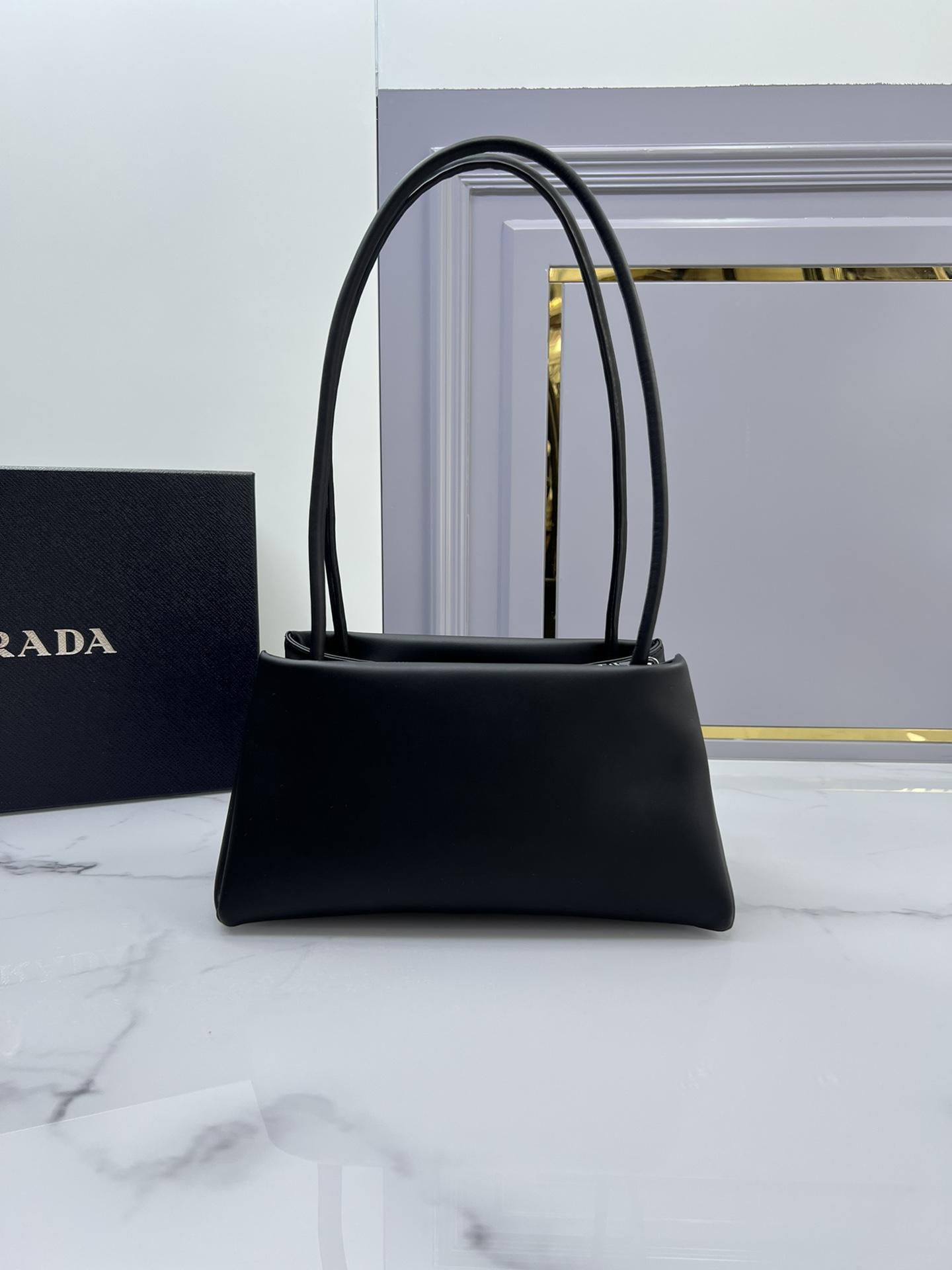 P R A D A Prada Leather Mini Bag 레플리카 34번 이미지 - Bag | 세미샵 레플리카 사이트