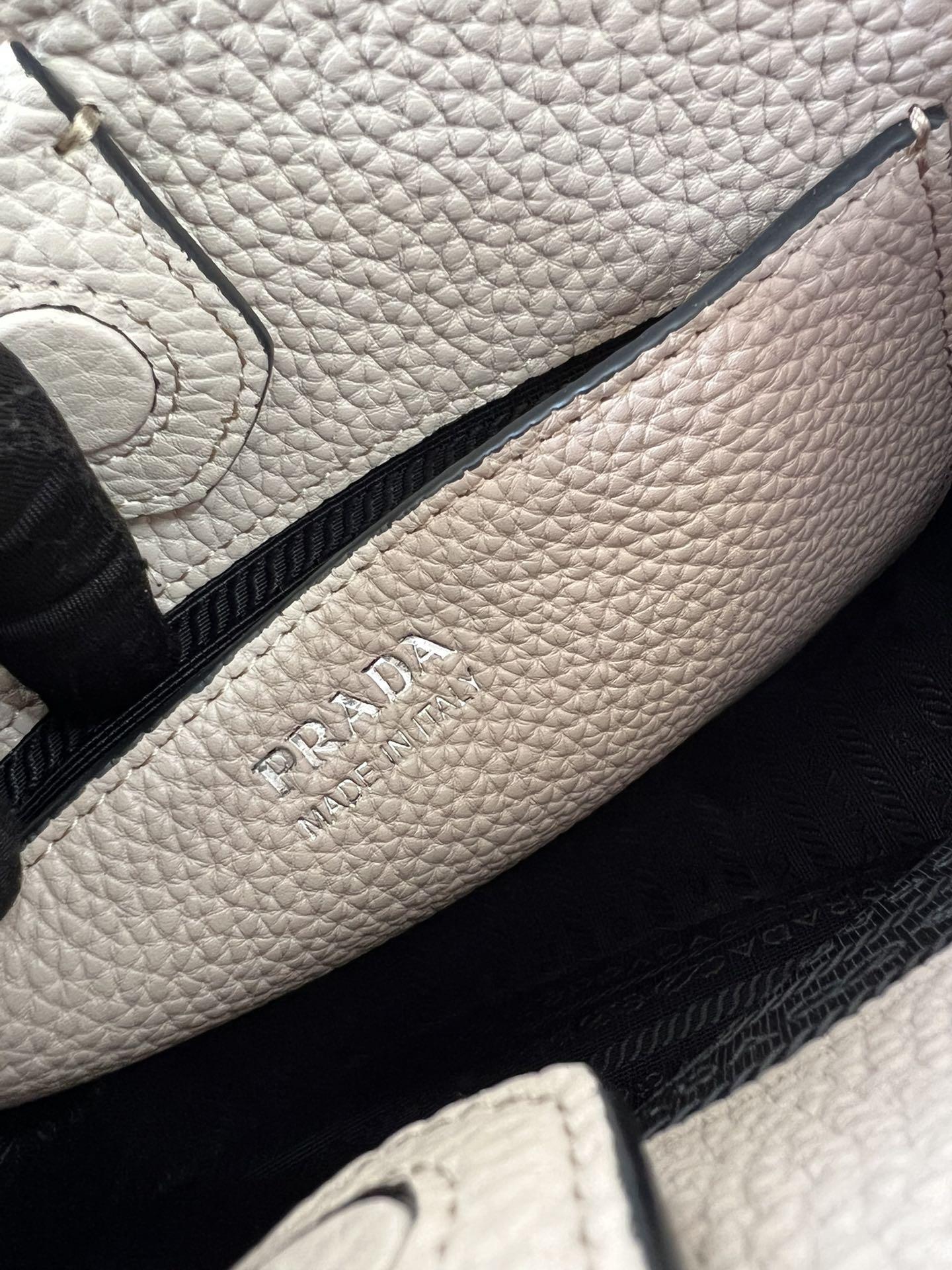 P R A D A Prada Leather Mini Shoulder 레플리카 15번 이미지 - Bag | 세미샵 레플리카 사이트