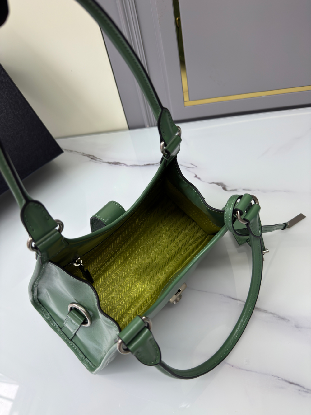 P R A D A Prada Leather Tote 레플리카 8번 이미지 - Bag | 세미샵 레플리카 사이트