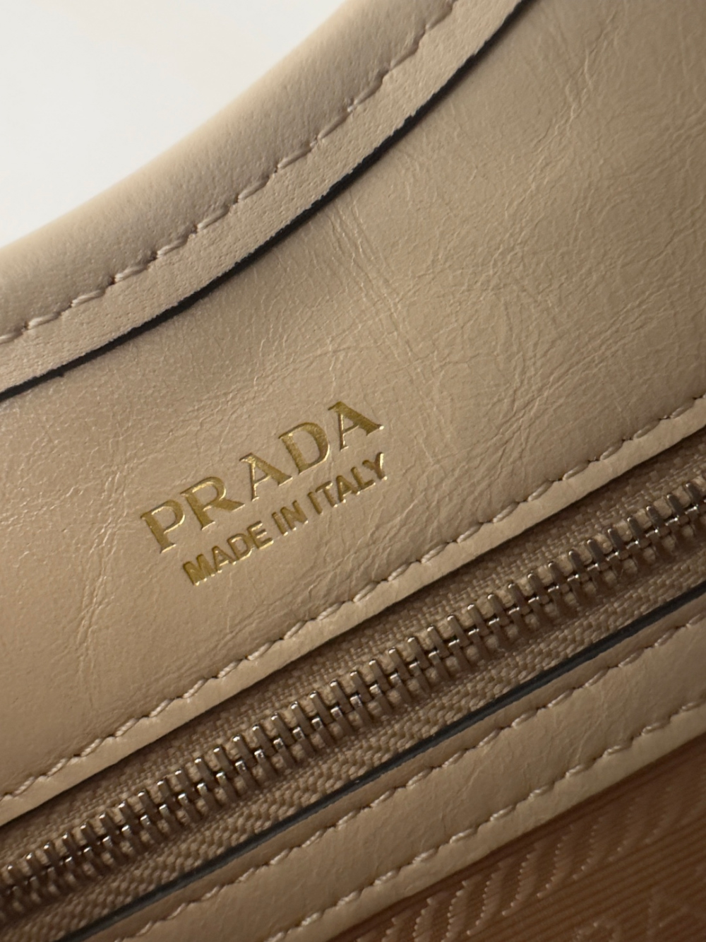 P R A D A Prada Leather Tote 레플리카 25번 이미지 - Bag | 세미샵 레플리카 사이트