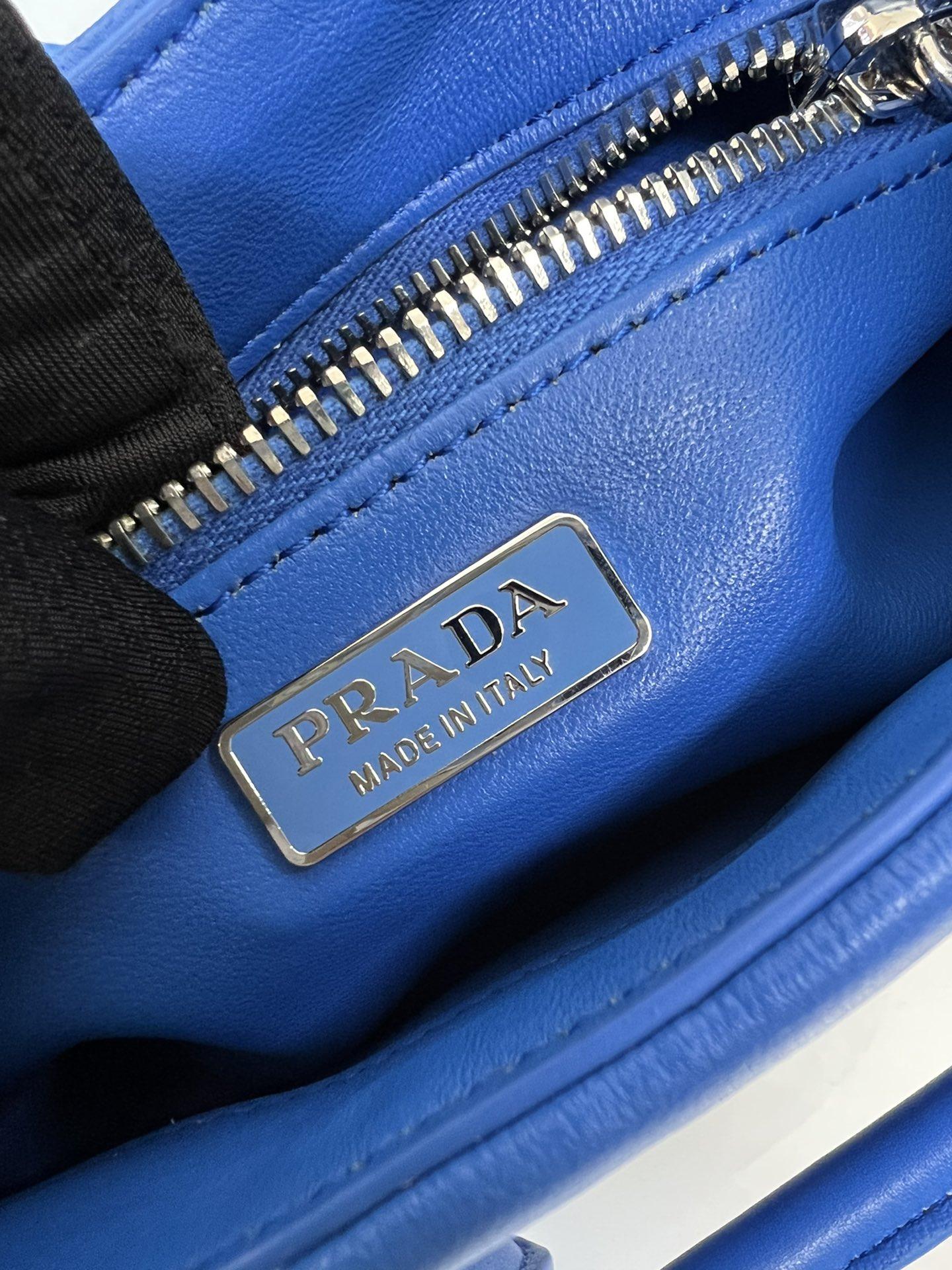 P R A D A Prada Moon Re-nylon and Leather Bag 레플리카 15번 이미지 - Bag | 세미샵 레플리카 사이트